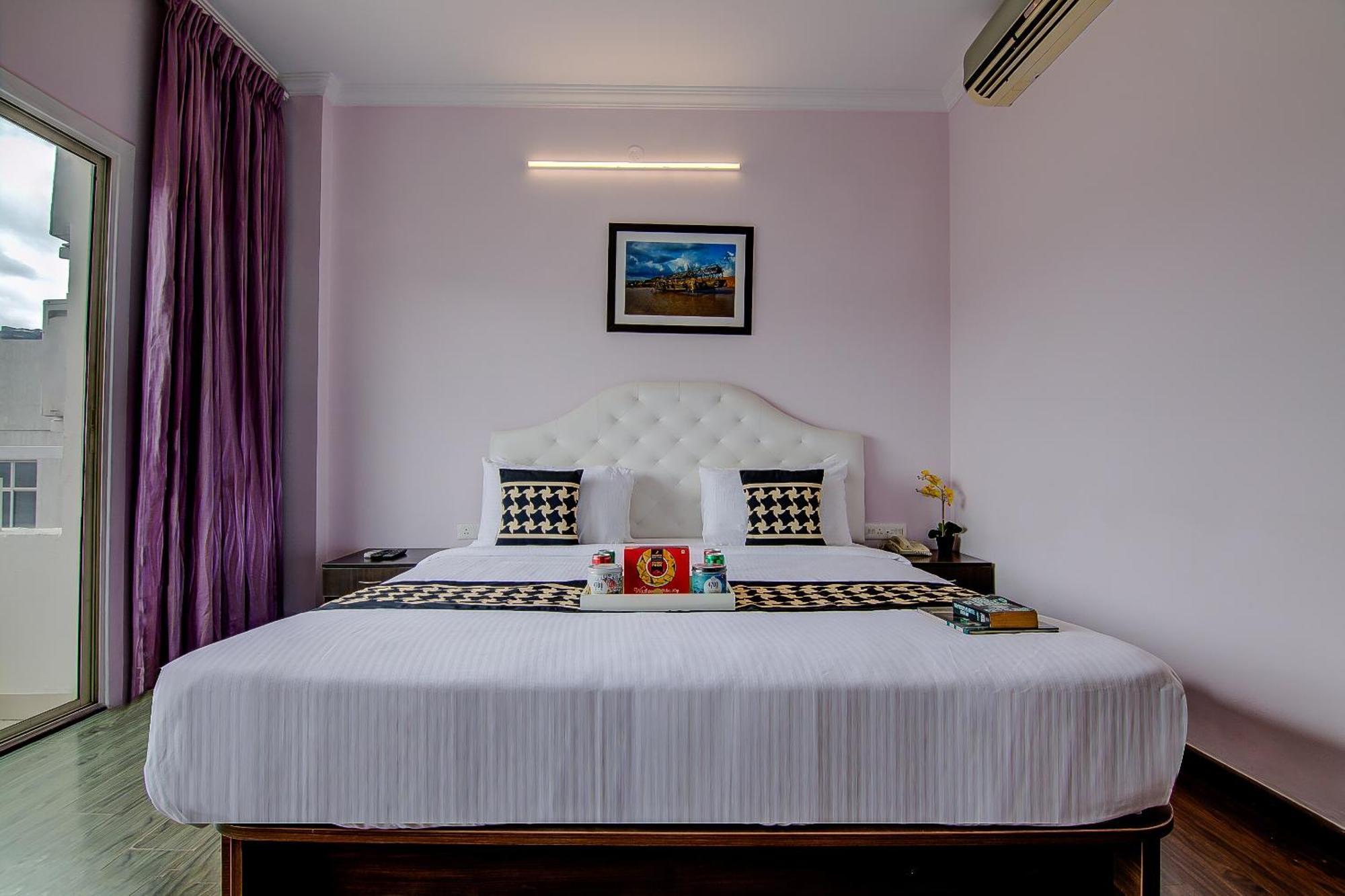 Rad Krone Delhi Near Igi Airport Hotel 4*
