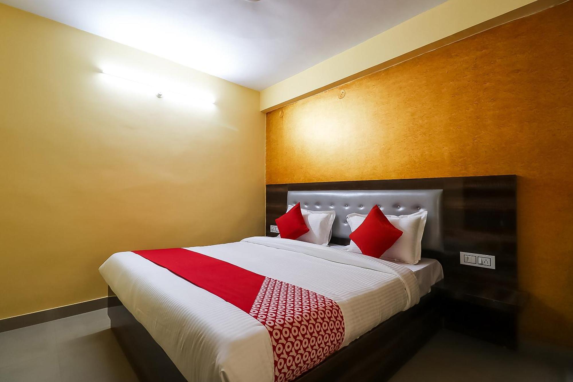 O Royal Orbit Near Delhi Airport 3* New Delhi