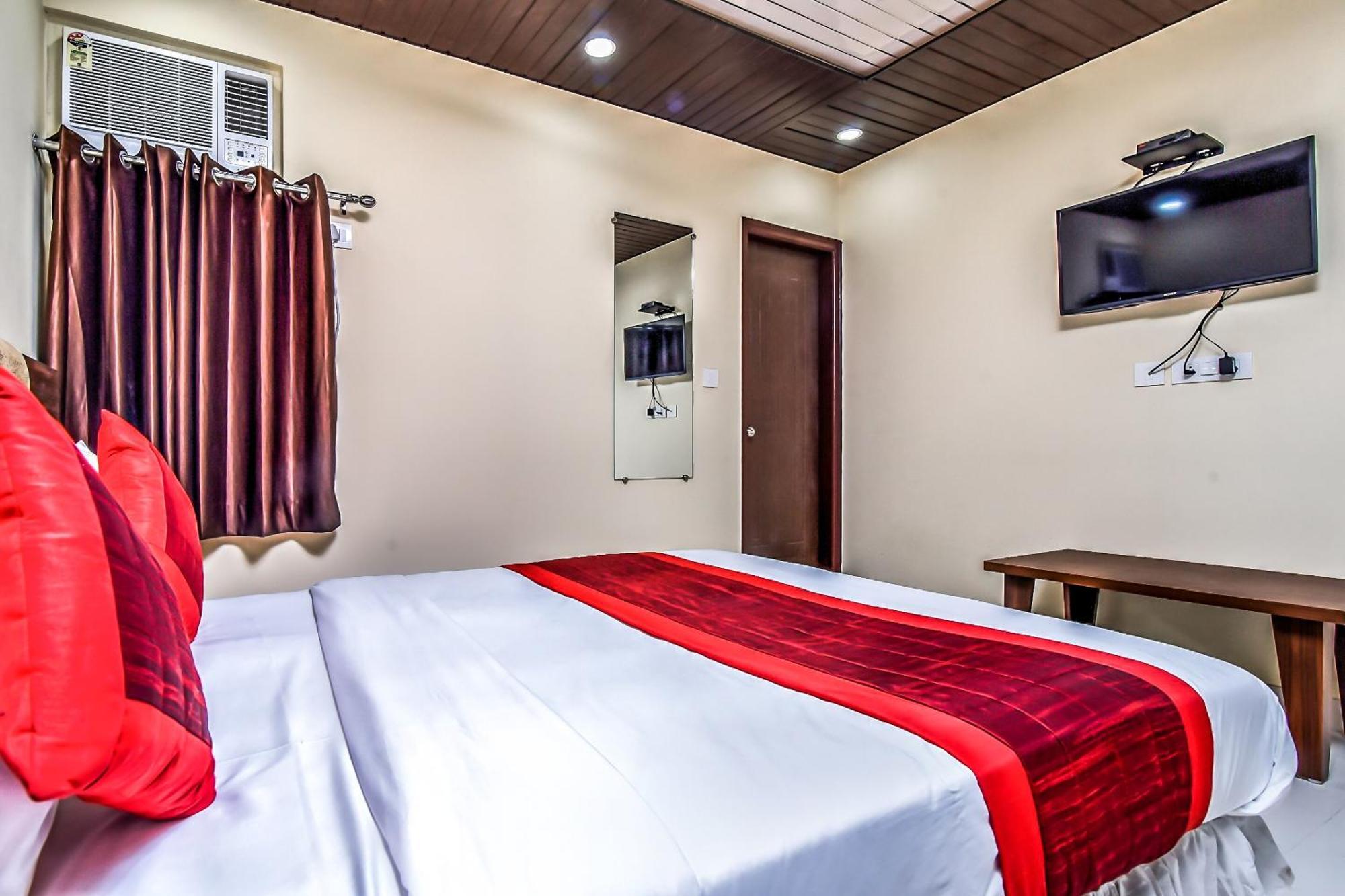 Hotel O Twilight New Delhi