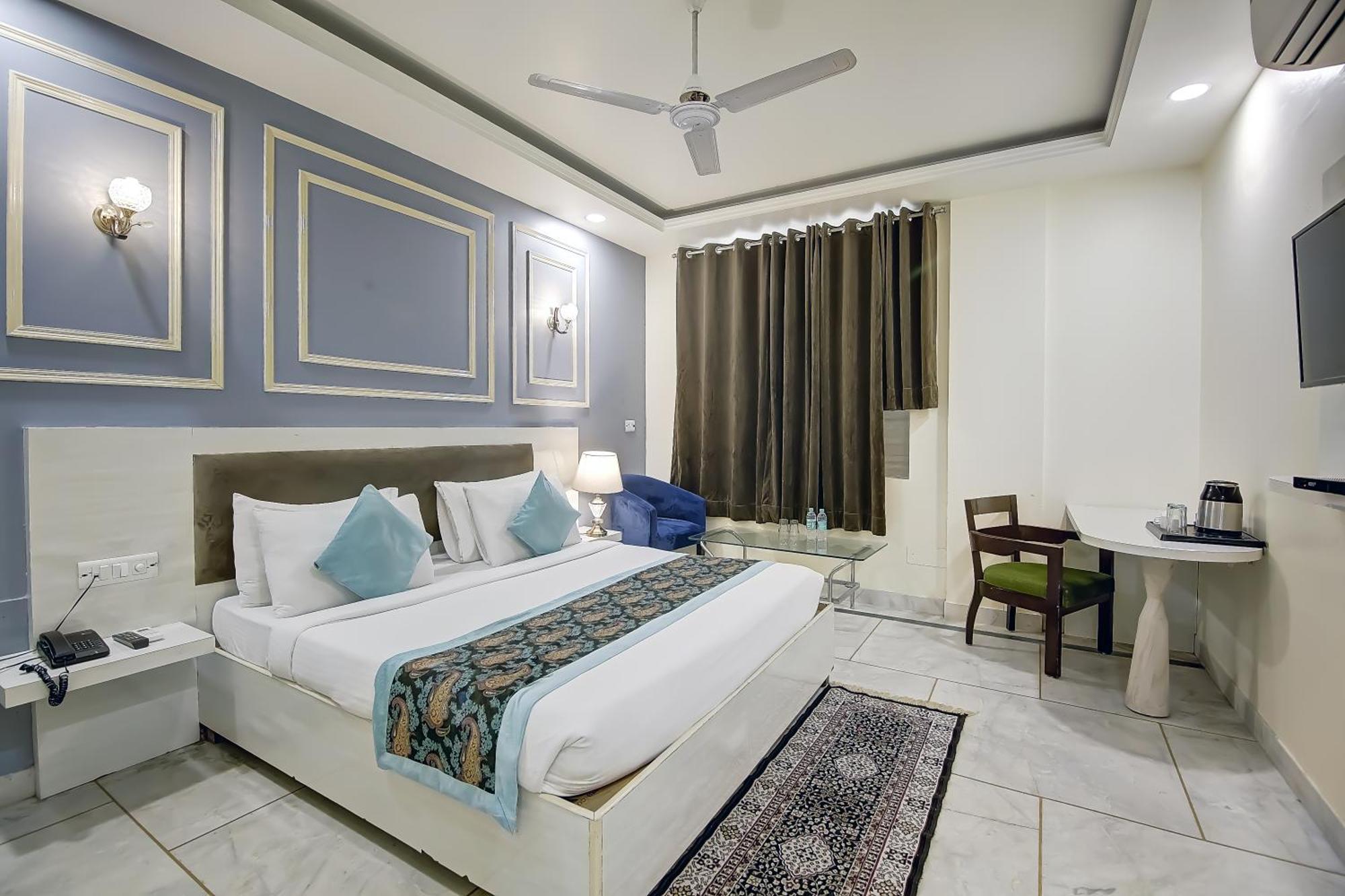 Opo The Alpino New Delhi