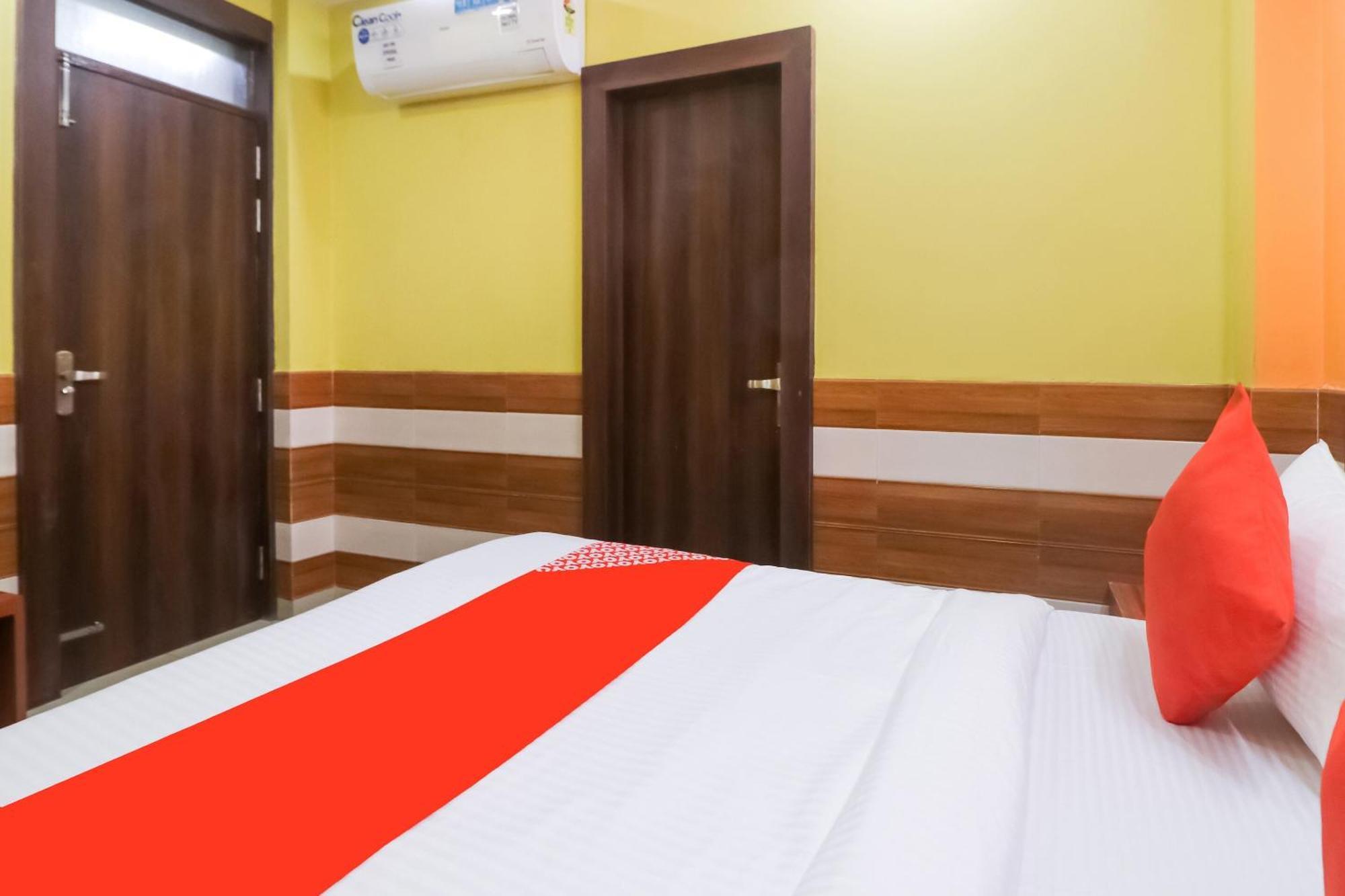 Hotel O Mayur Plaza 3*