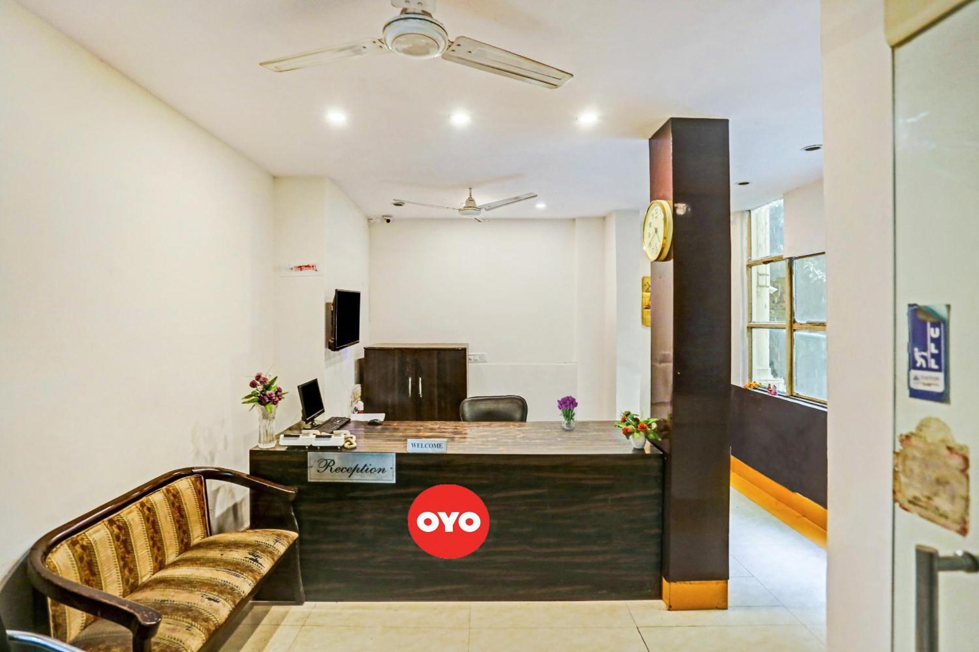 O Ss Paradise Hotel 4*