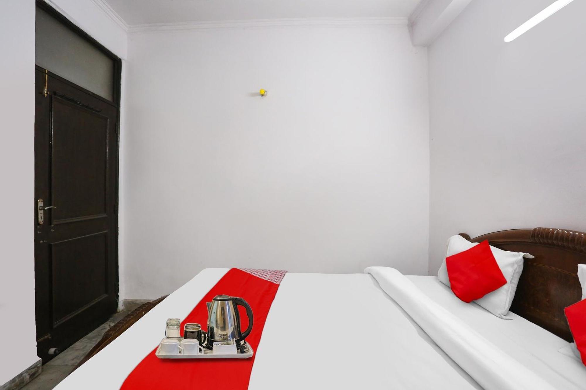 O Maxx Residency Near Dlf Avenue Saket New Delhi