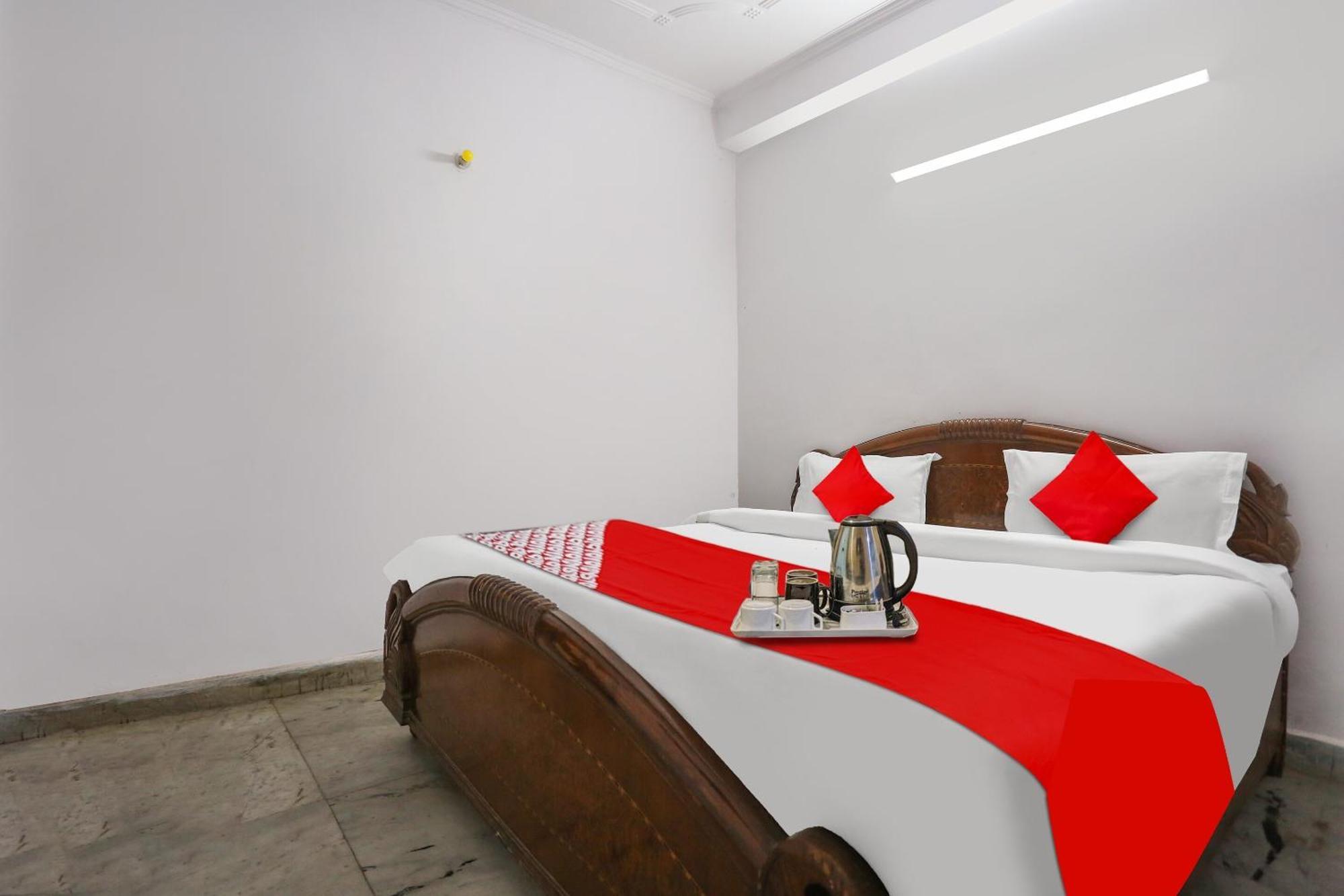 O Maxx Residency Near Dlf Avenue Saket New Delhi