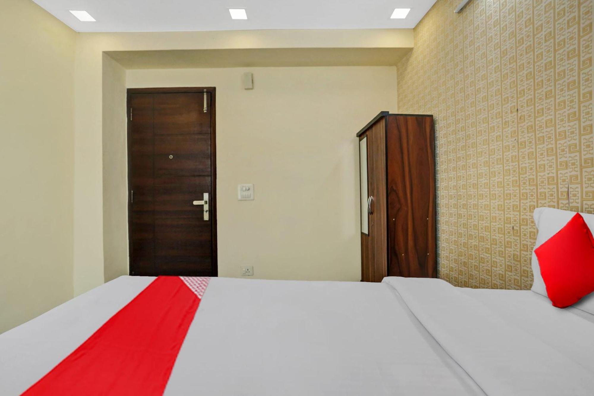 O Welcome Near Dlf Avenue Saket Hotel 4*