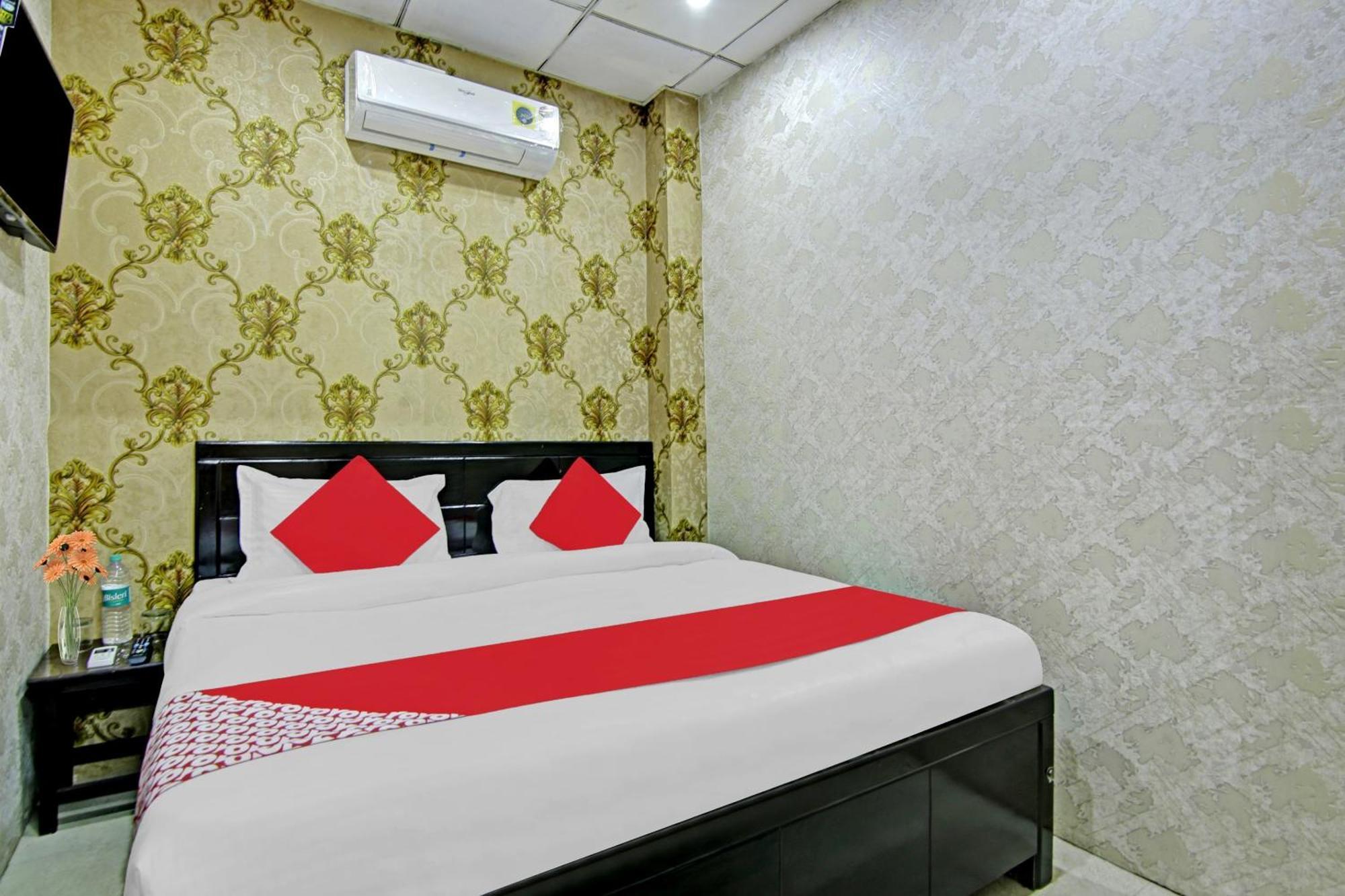 O Grow Near Shiv Mandir Hotel 3*