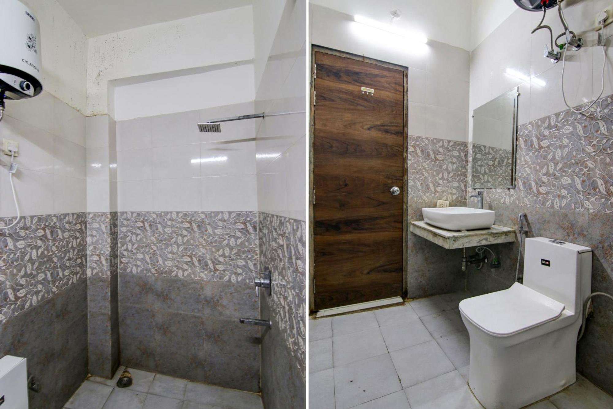 Hotel Yash House New Delhi