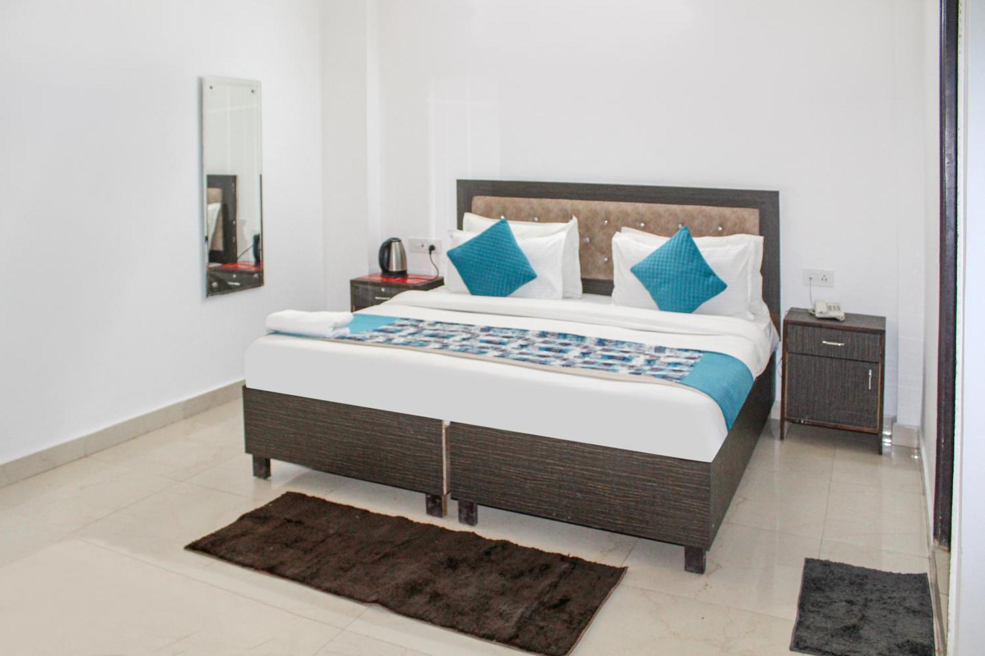 Hotel The Ocean Near Igi Airport New Delhi