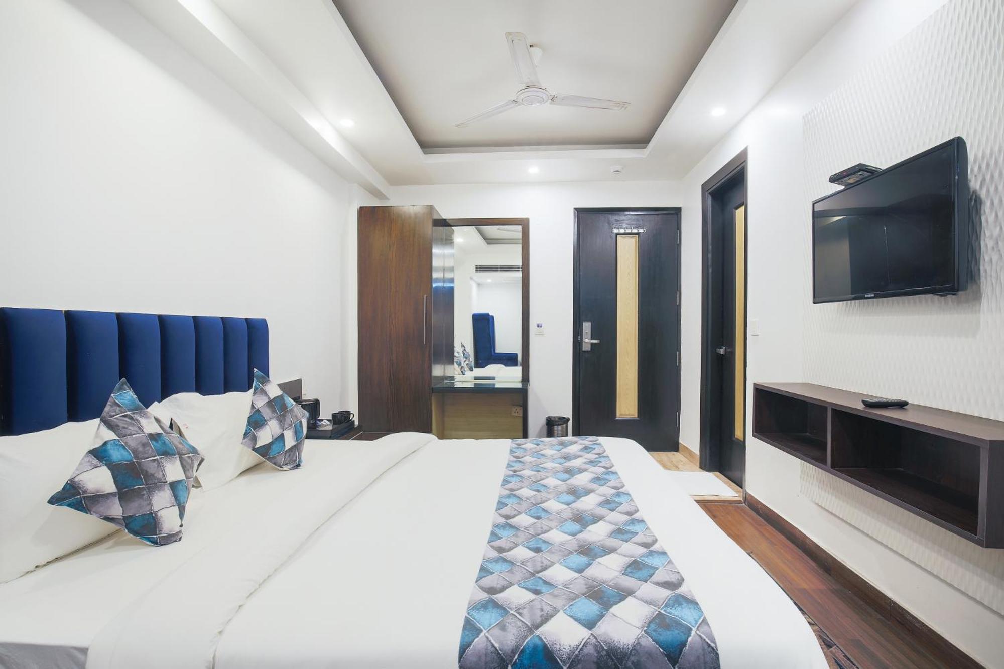 Staybook Hotel Uppal International Nova Deli
