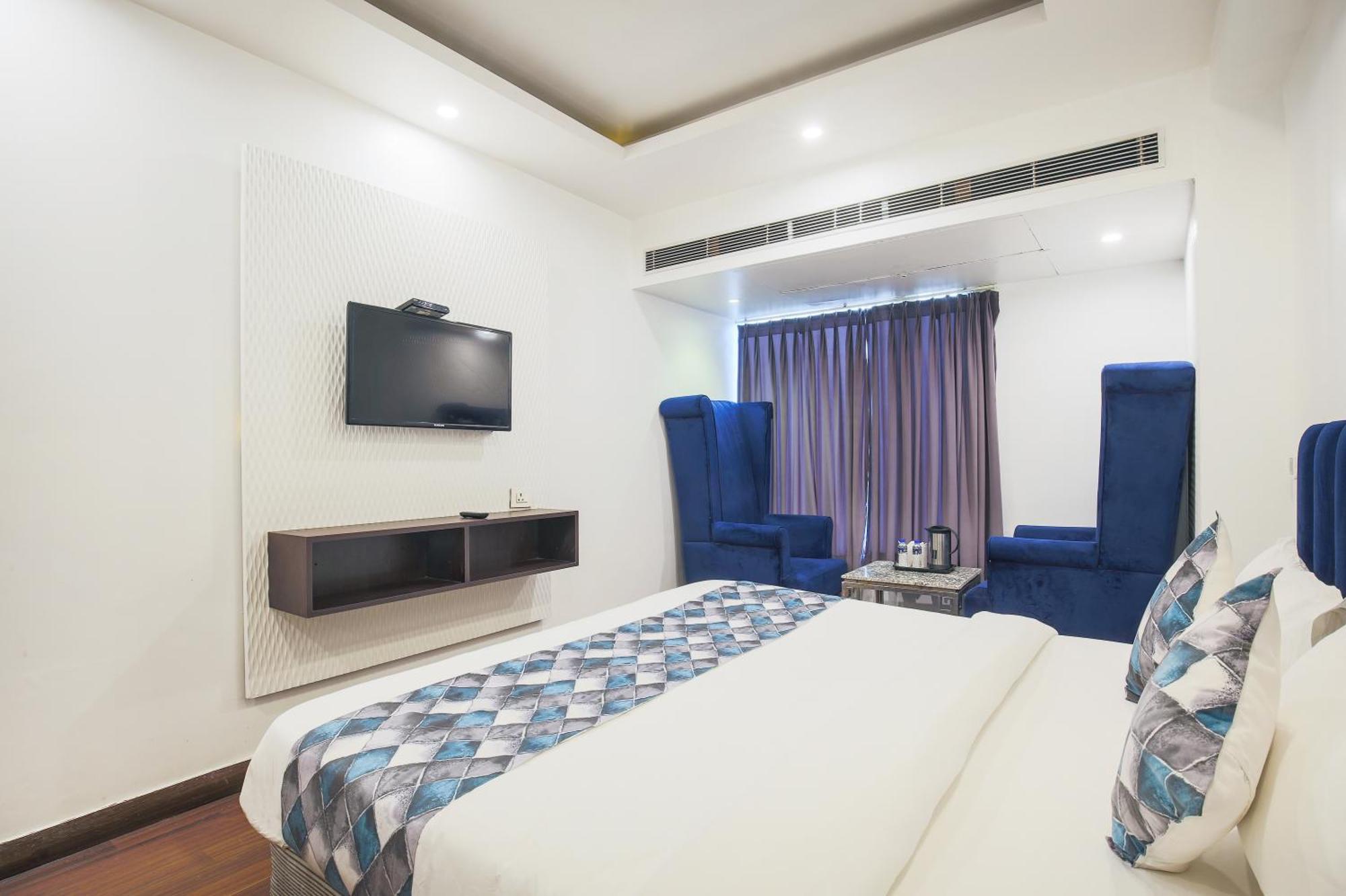 Staybook Hotel Uppal International Hotel