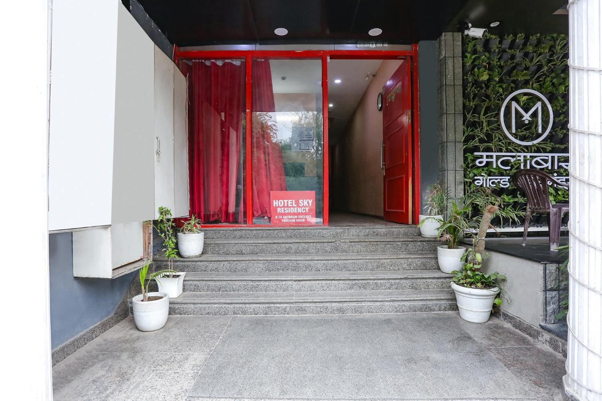 Fabhotel Sky Land Hotel Delhi (National Capital Territory of India)