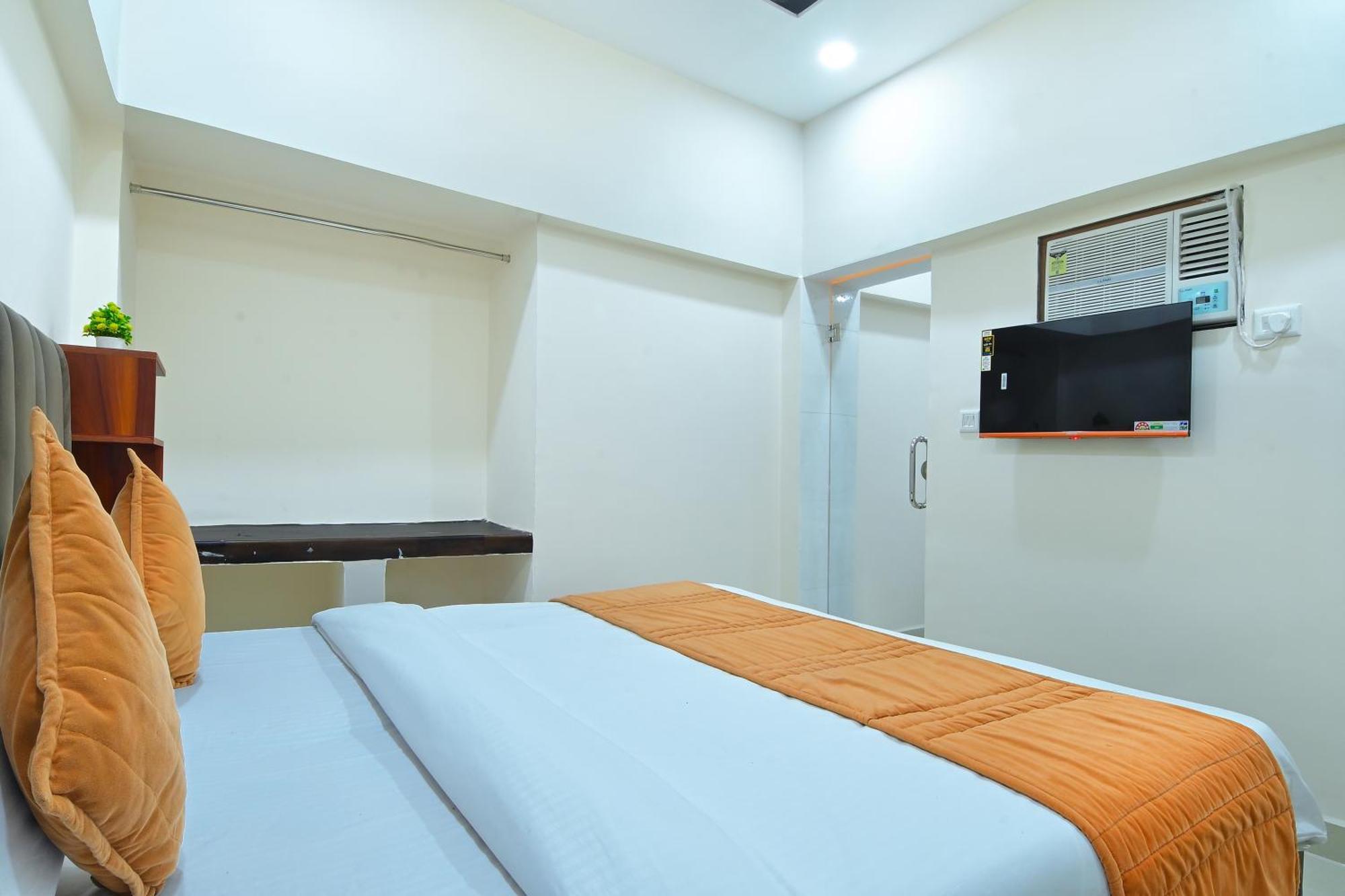 Chowdhry Tourist - Railway Station - 2 Minutes Walk 2* New Delhi