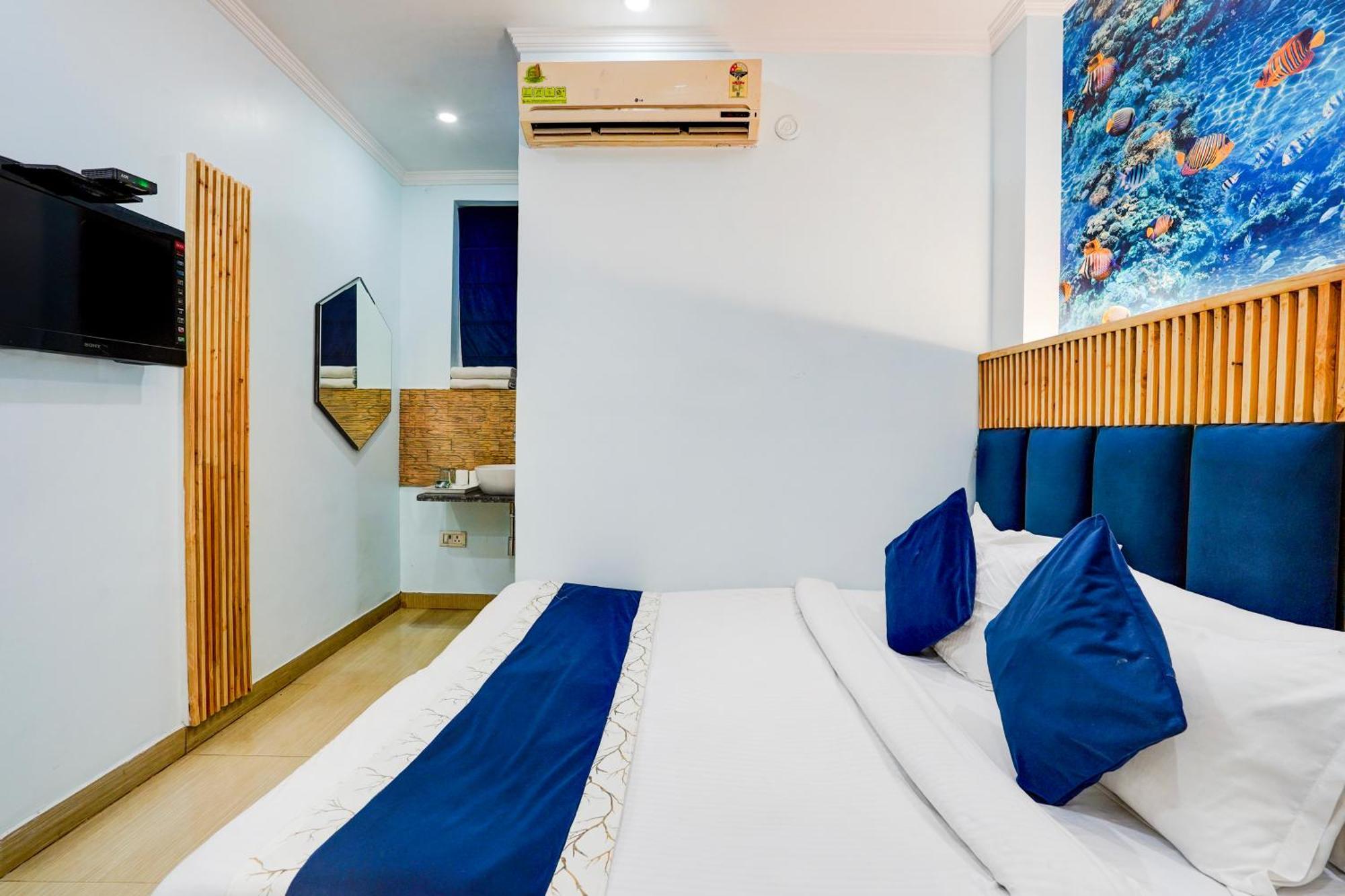 Jai Balaji, Paharganj, Railway Station Hotel 4*