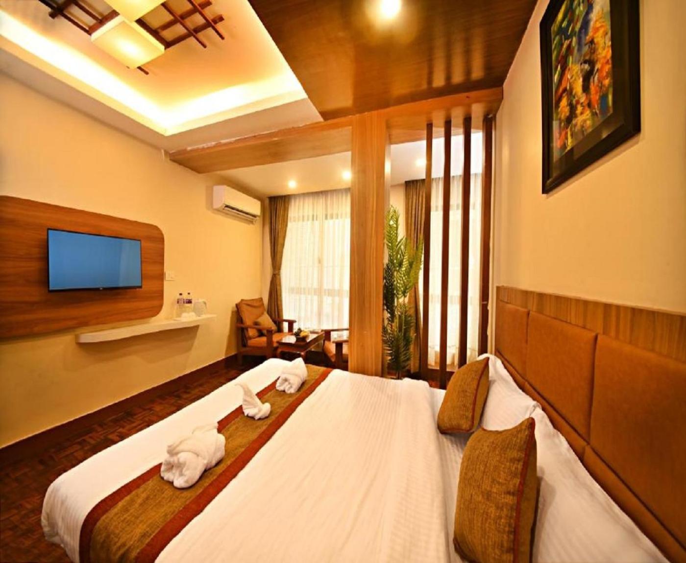 Aela Grand Near Delhi Airport By La Casa 4*