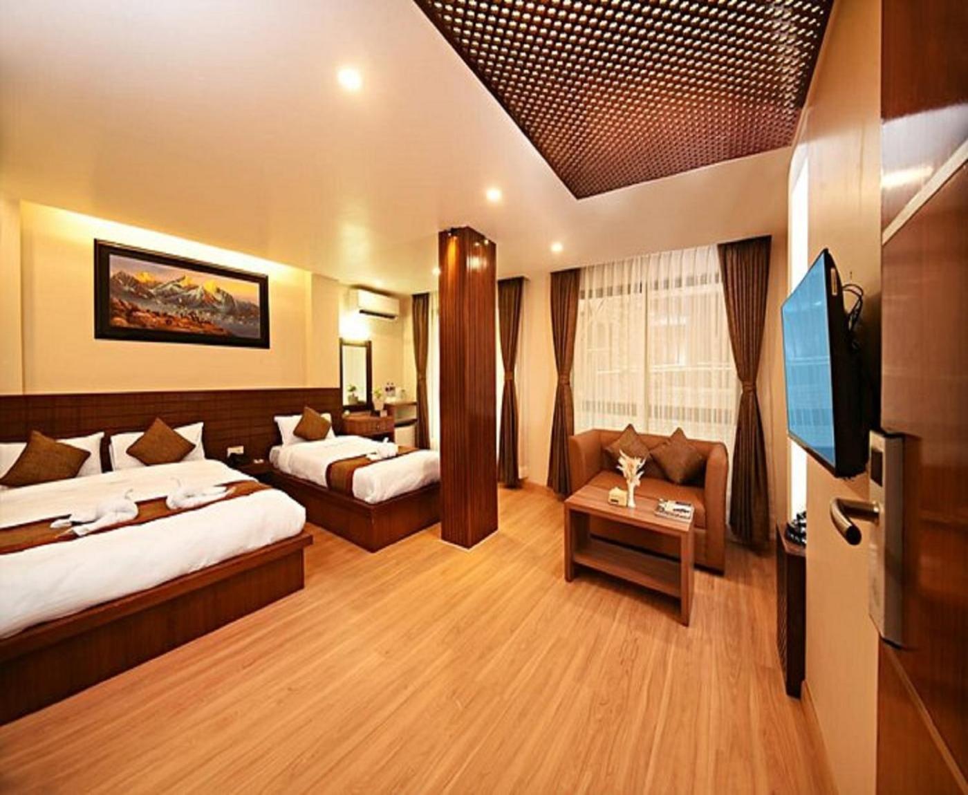 Hotel Aela Grand Near Delhi Airport By La Casa