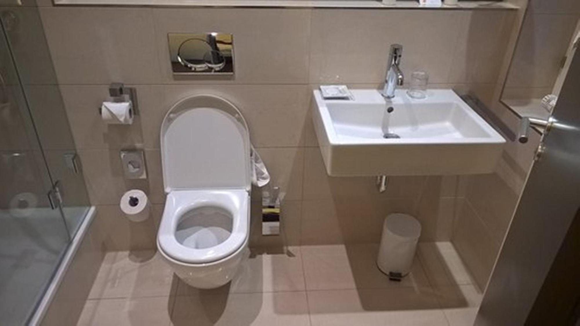 Aerocity Golden * New Delhi