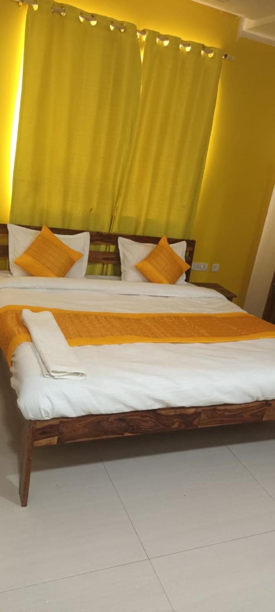Bittu - Paharganj Guest house *