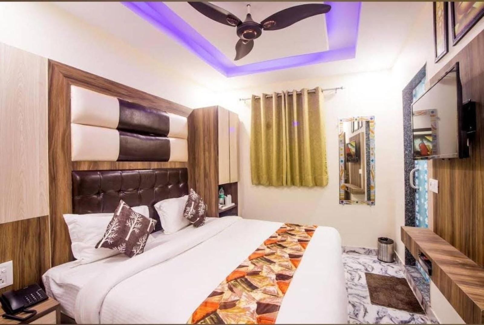 Bittu - Paharganj * New Delhi