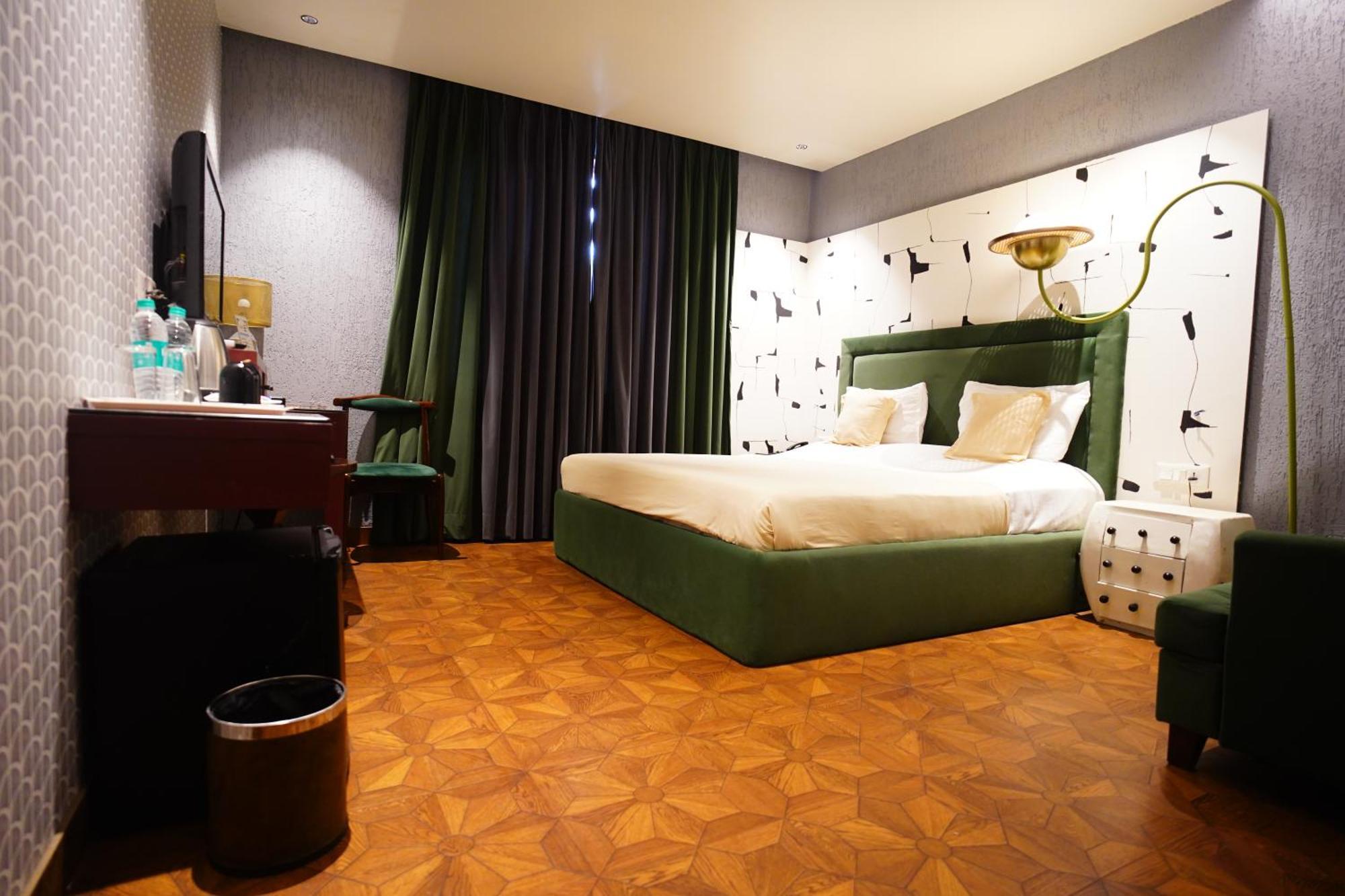The Grand Vikalp By Saga New Delhi