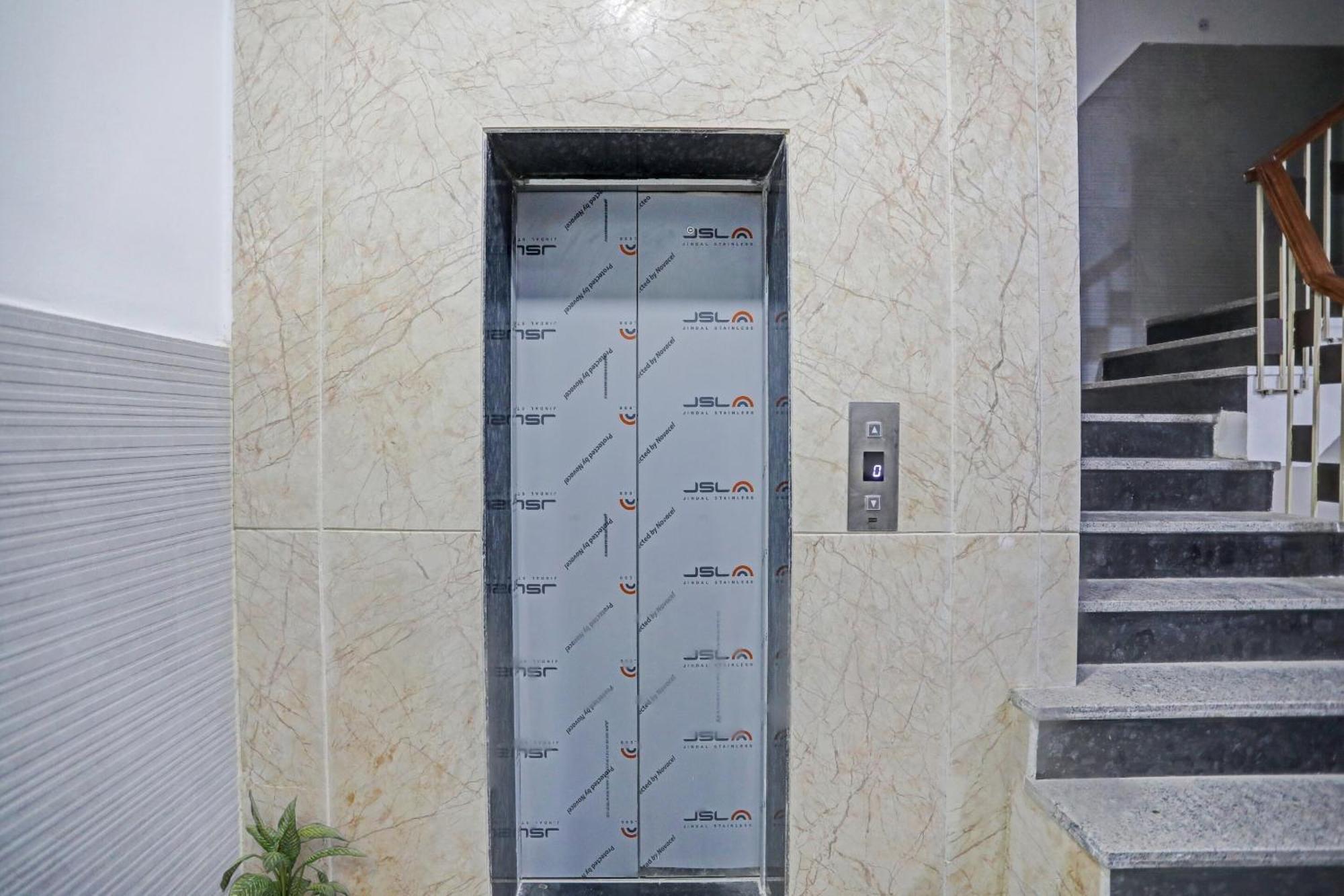 Townhouse Xanthe - Boutique Kālkāji Devi