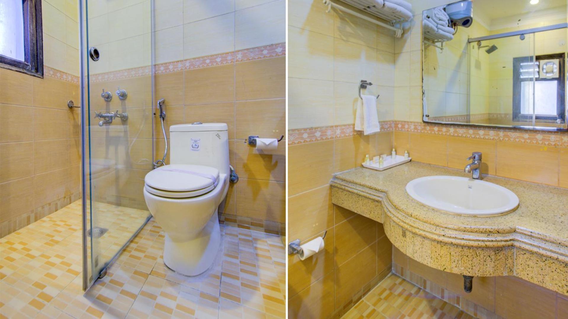Hotel Airport La Sapphire & Restaurant 4*