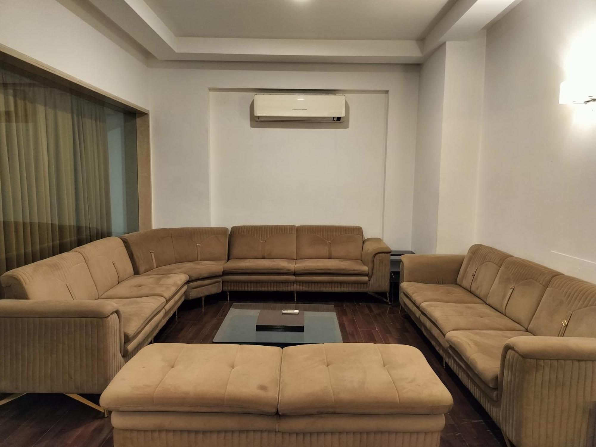 Hotel Bel-la Monde Chhattarpur South Delhi 4*