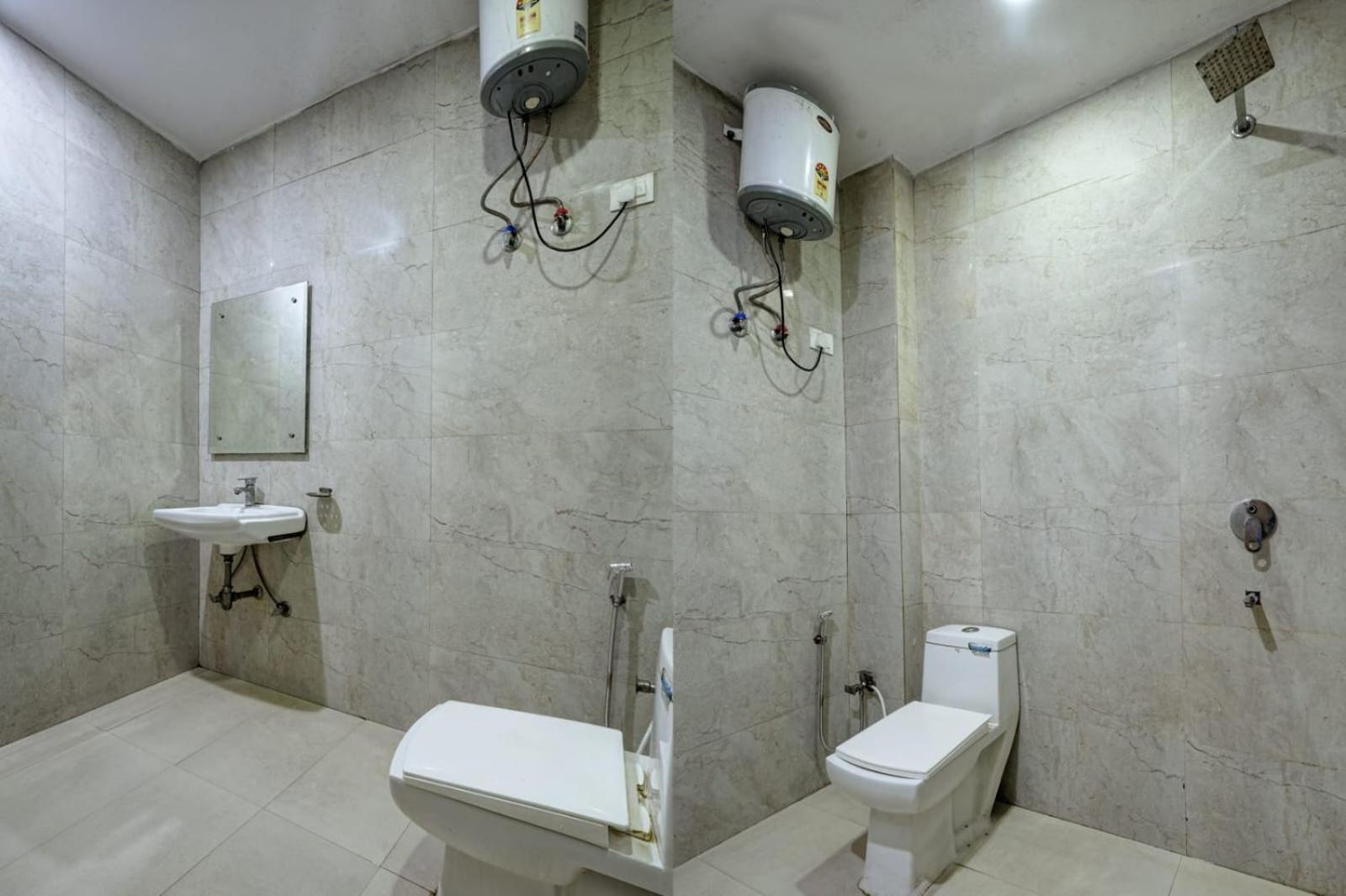New Cozy Cave 4* New Delhi