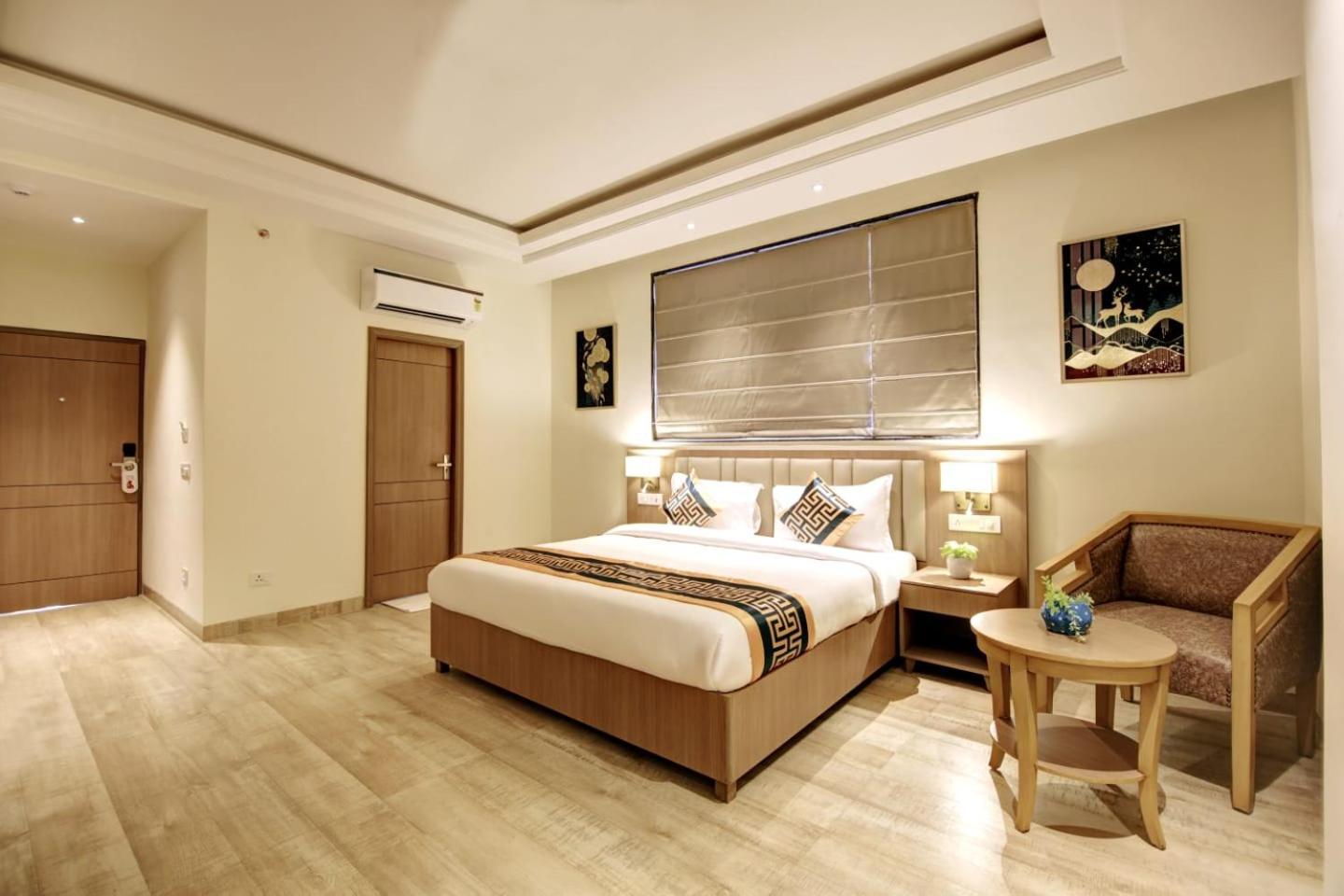 New Cozy Cave Hotel New Delhi