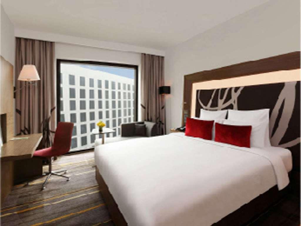 Novotel Aerocity 5* New Delhi
