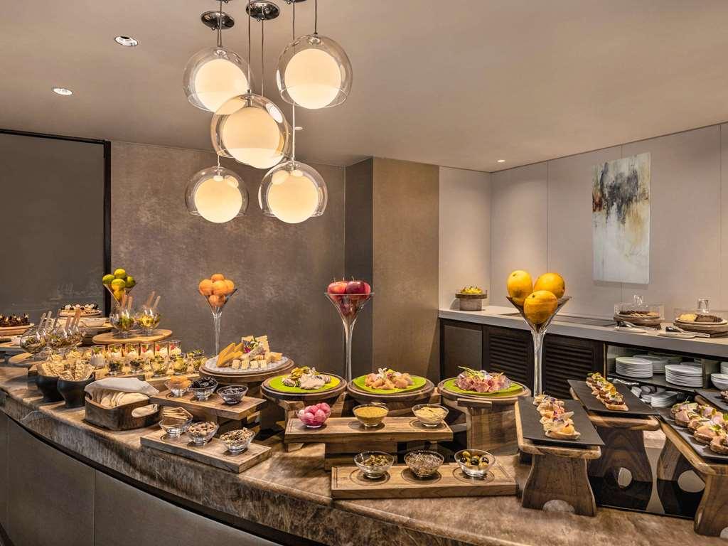 Hotel Novotel Aerocity 5*