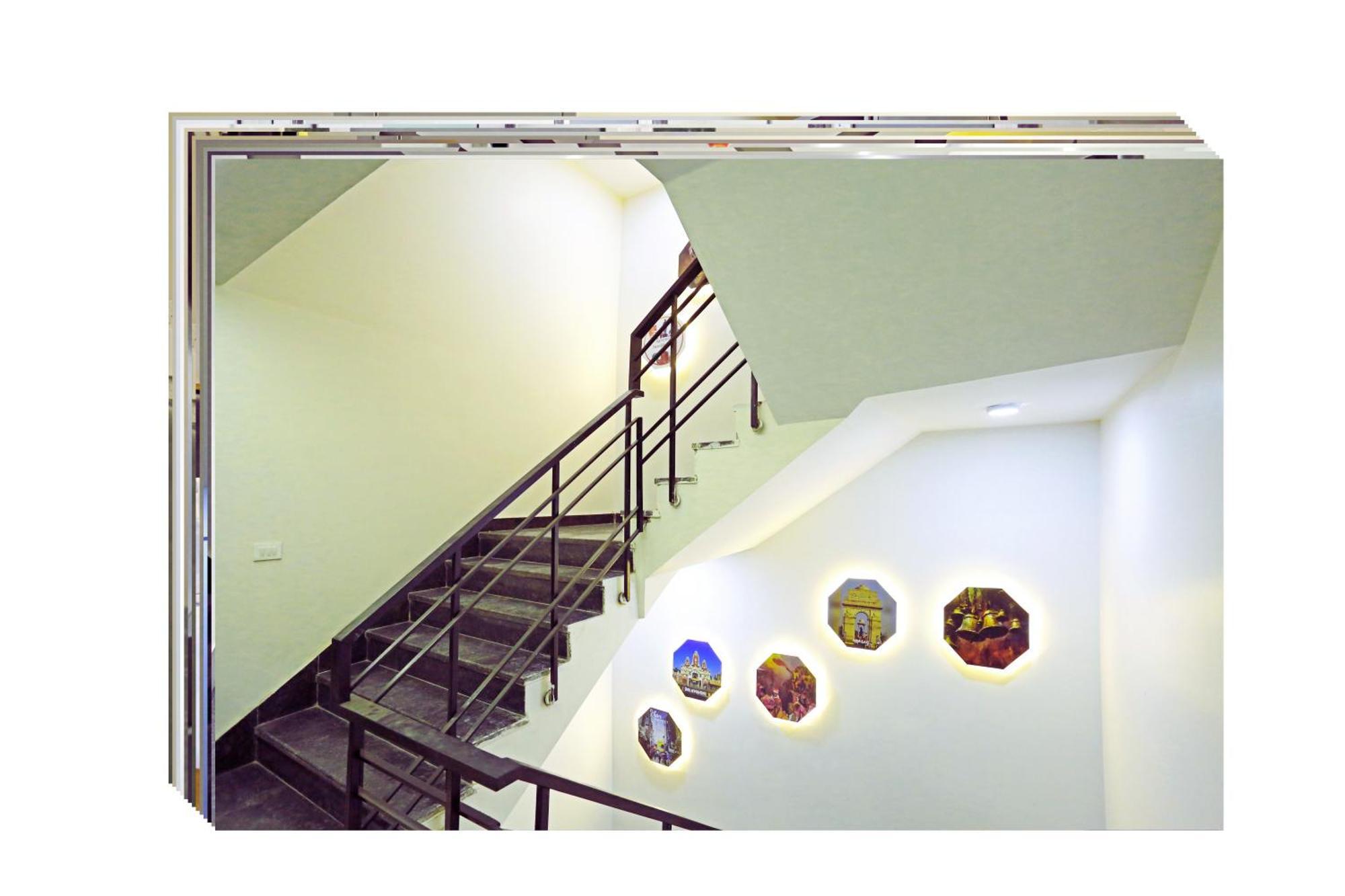 Applewood Boutique - Delhi International Airport 4* New Delhi