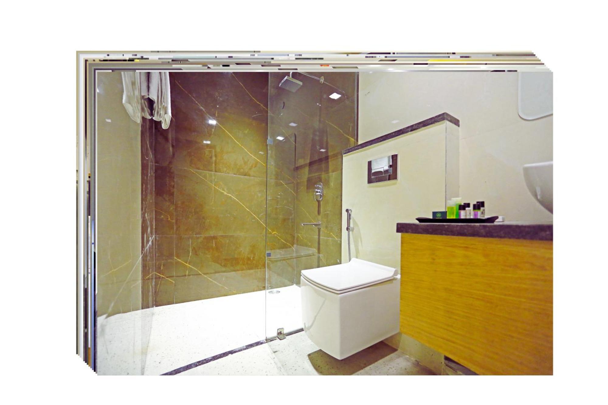 Applewood Boutique - Delhi International Airport 4*