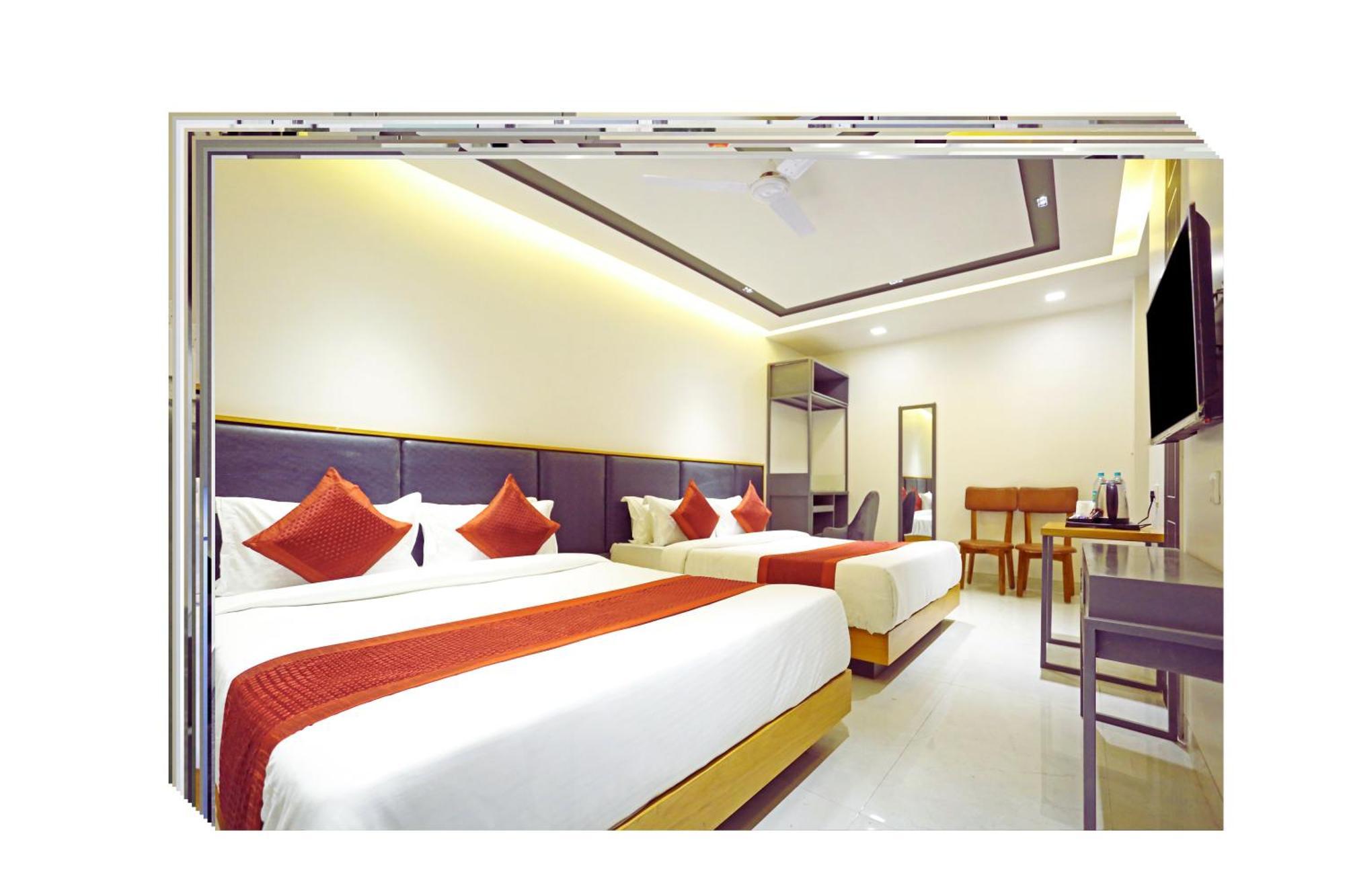 Applewood Boutique - Delhi International Airport New Delhi