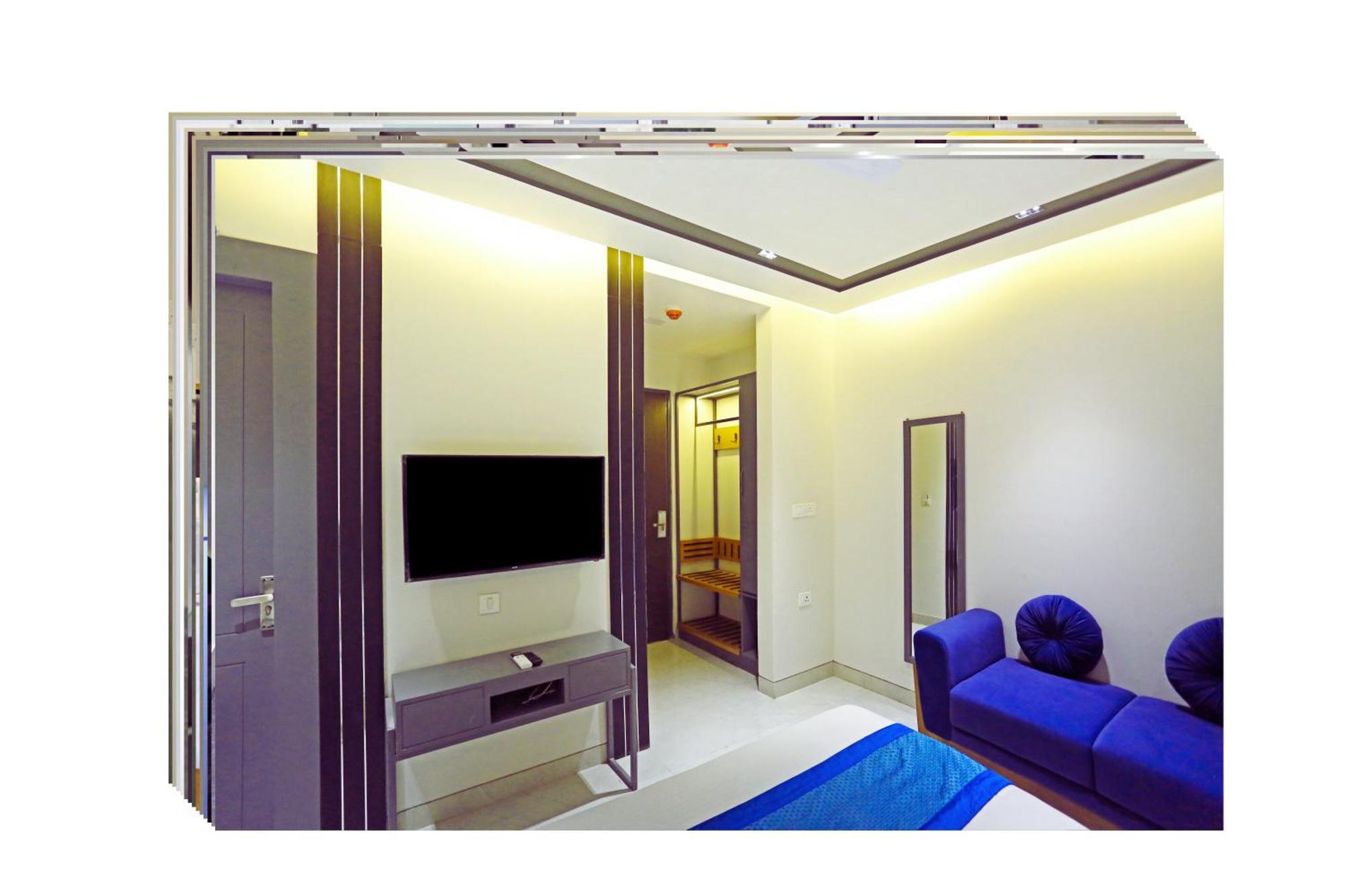 Hotel Applewood Boutique - Delhi International Airport 4*