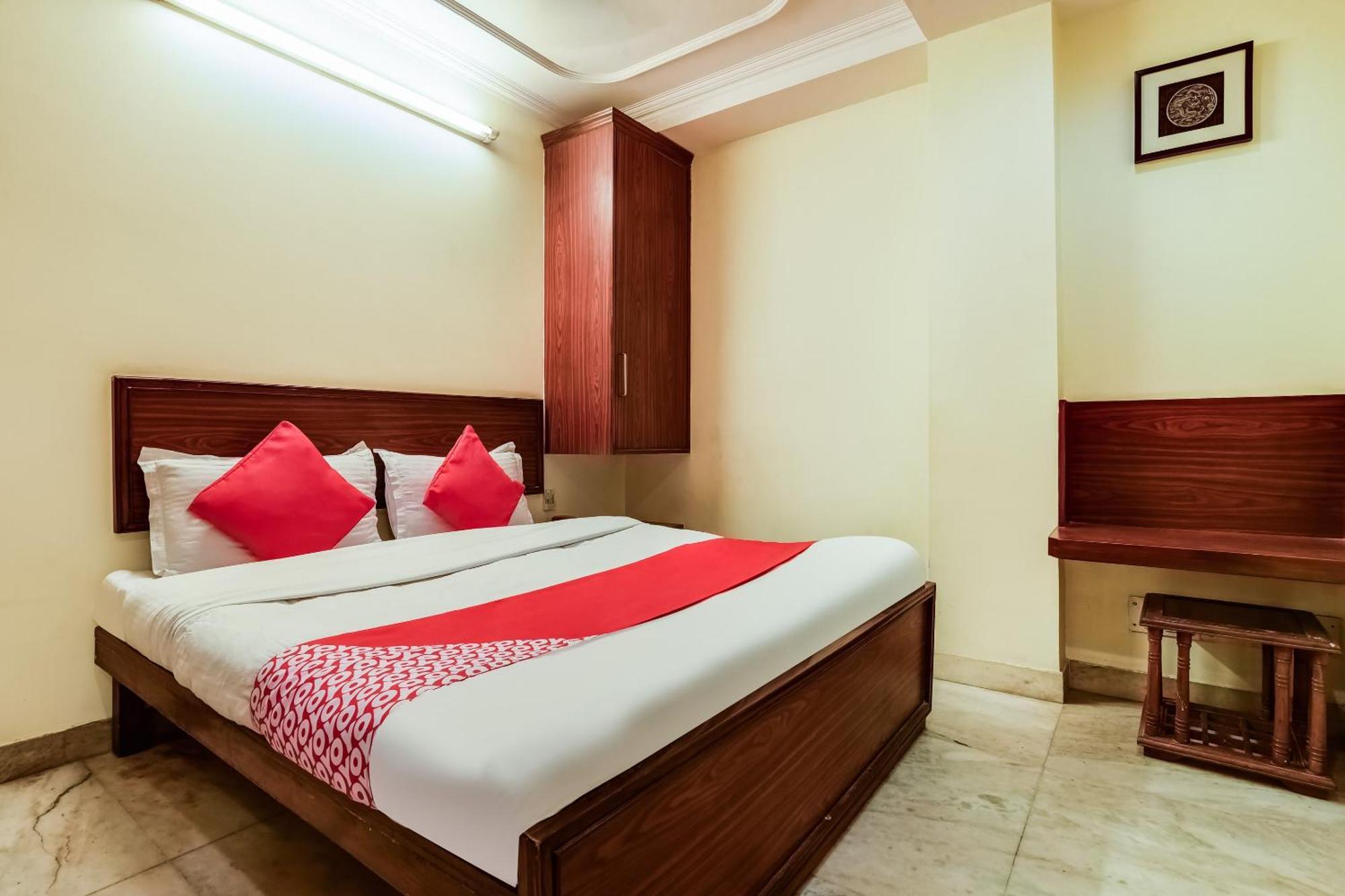 Spot On Kabila Hotel 2*
