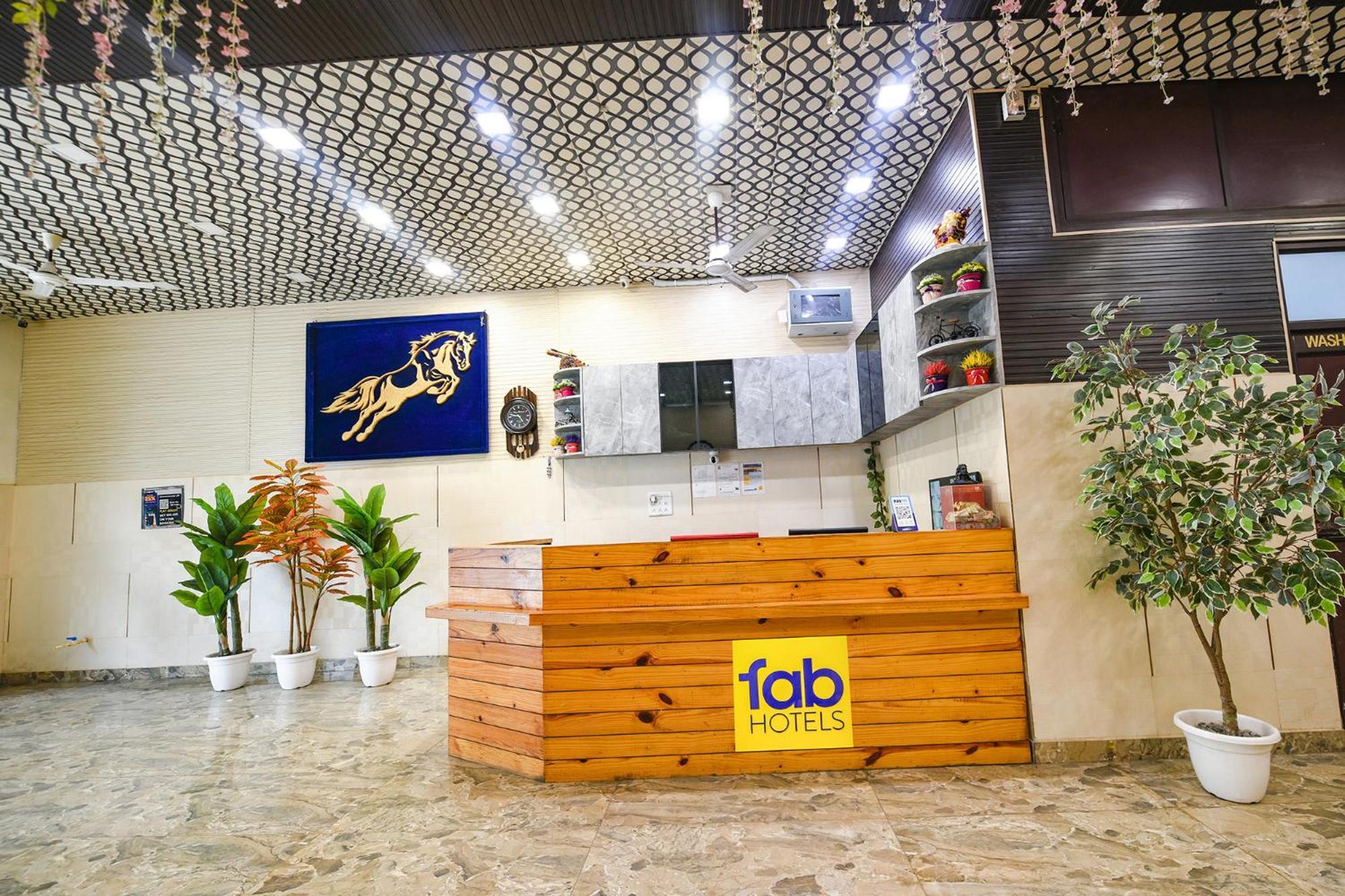 Fabhotel The Crystal Palace 3* Delhi (National Capital Territory of India)
