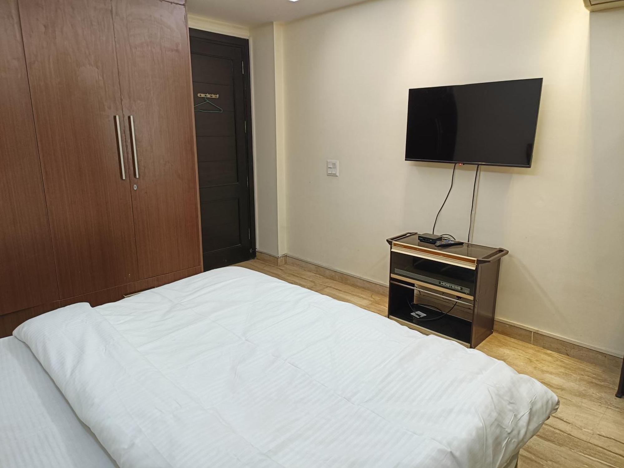 Hotel Greenleaf And Suites, Greater Kailash 1 Nova Deli