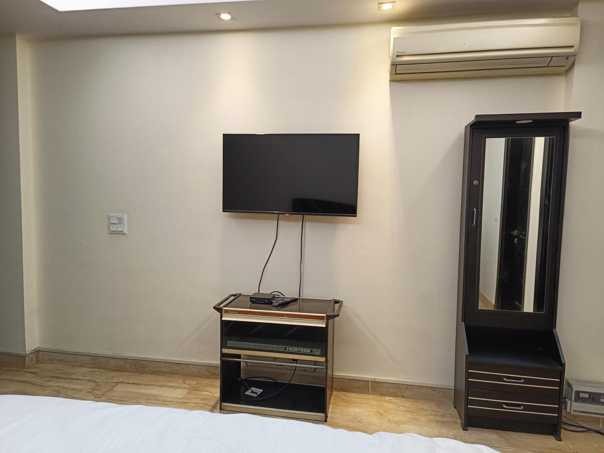 Greenleaf And Suites, Greater Kailash 1 Nova Deli