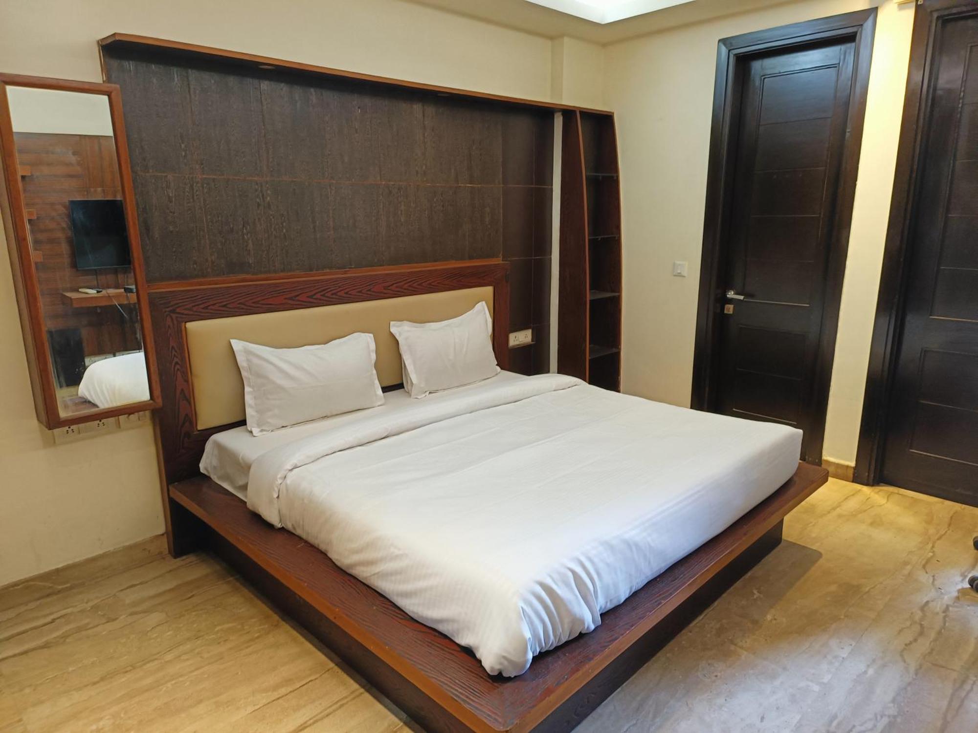 Greenleaf And Suites, Greater Kailash 1 Hotel Nova Deli