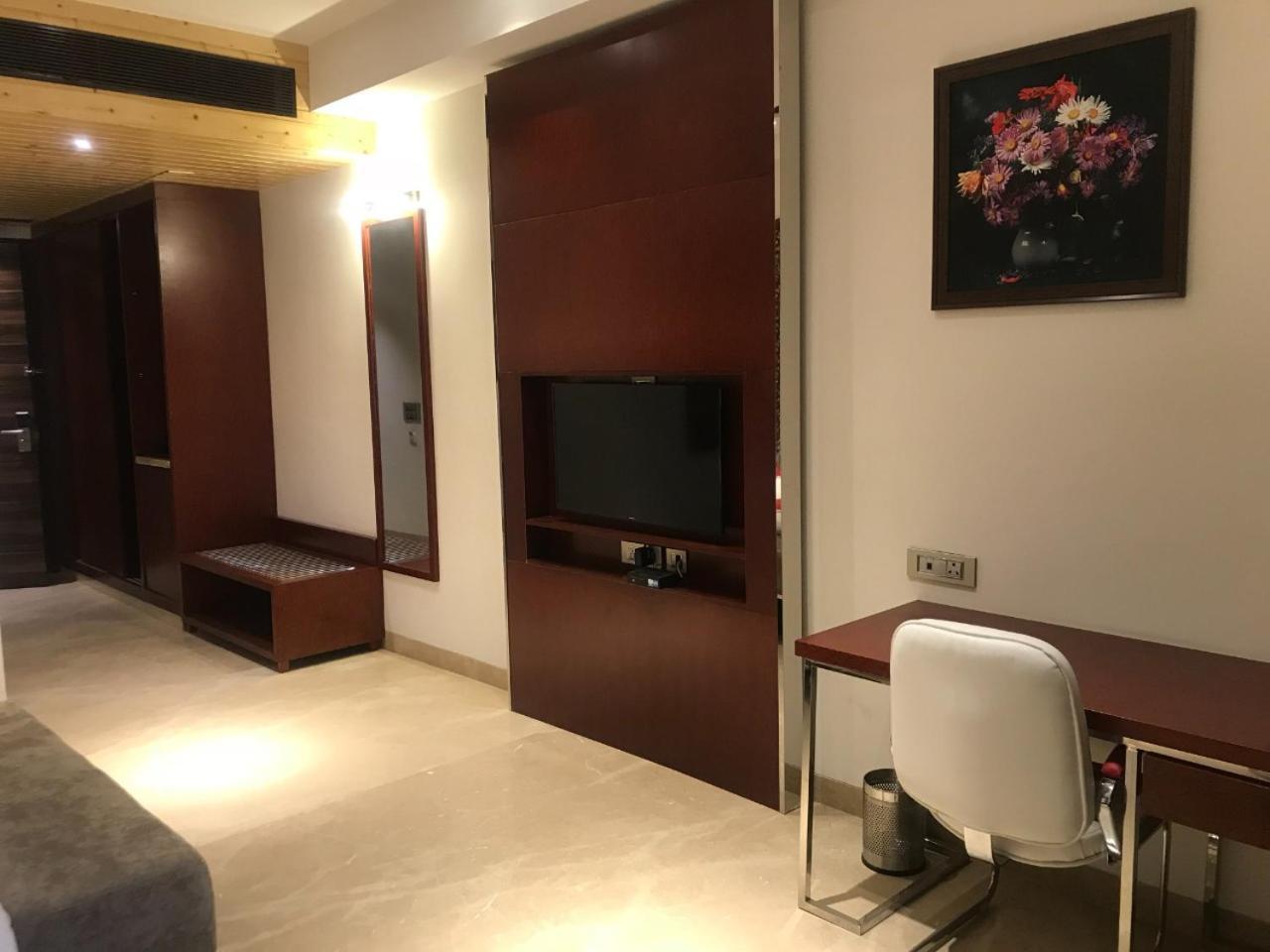 Hotel C- Pearls And Banquet 3*