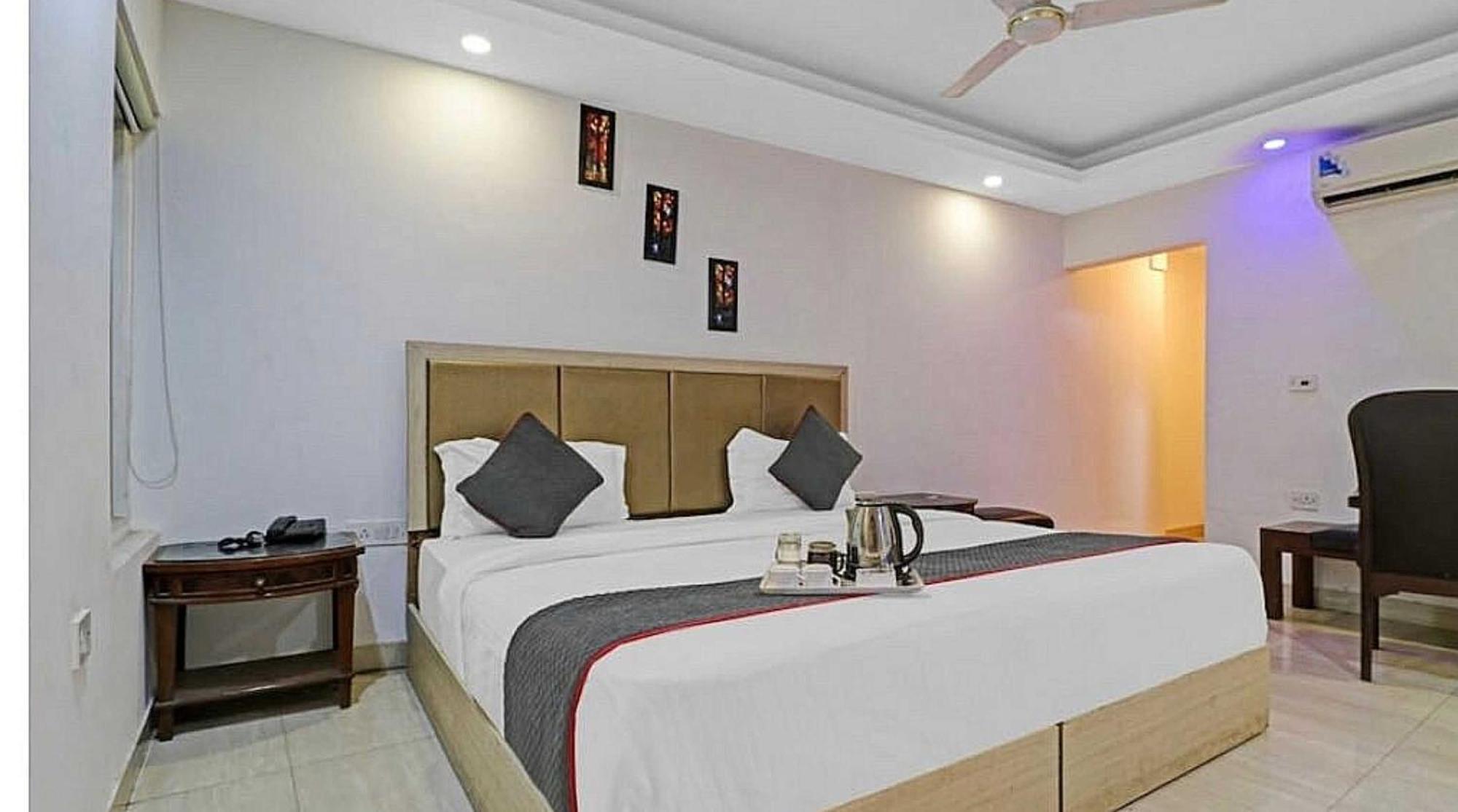 Super O Mahal Hotel New Delhi