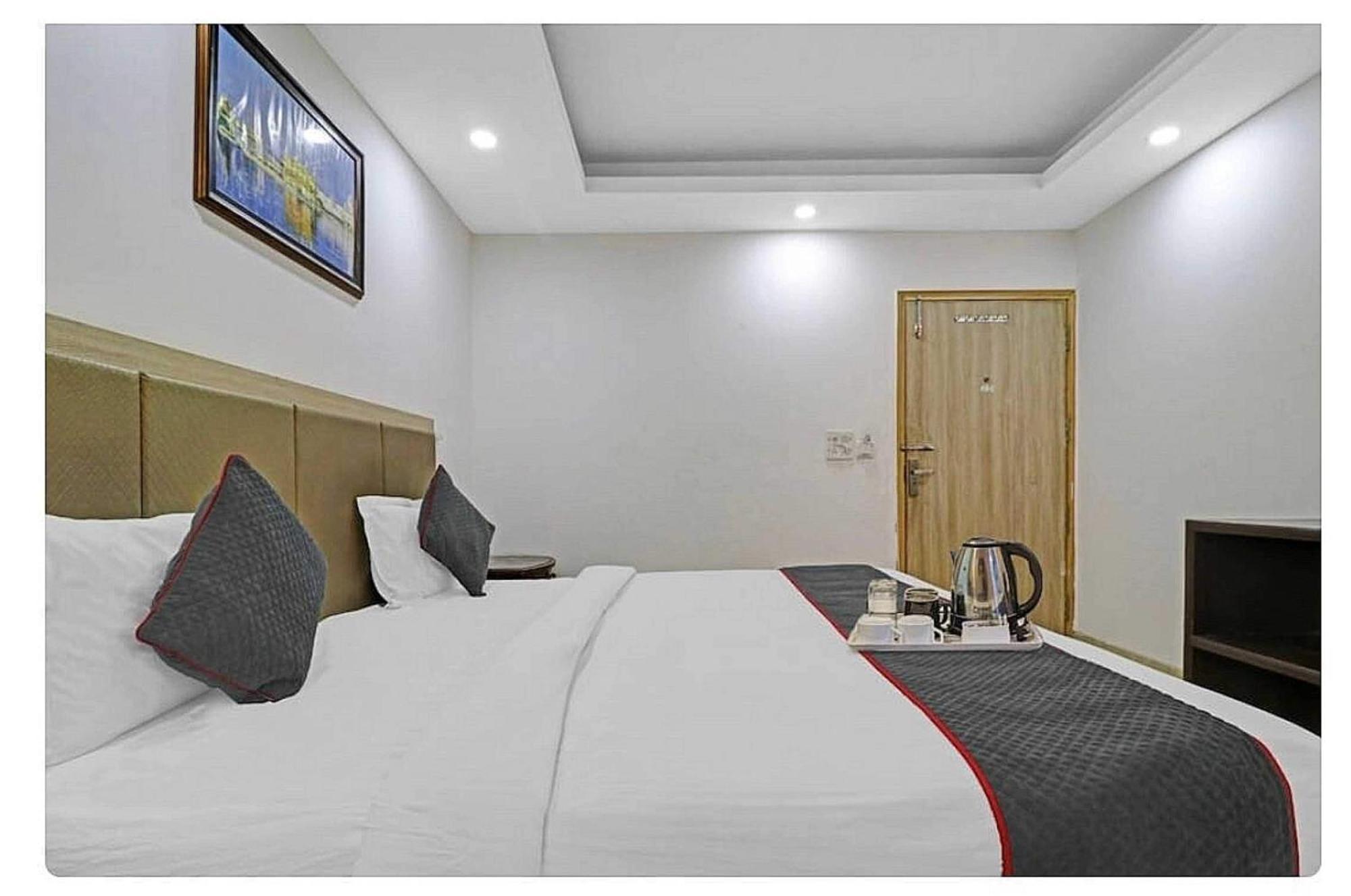Super O Mahal 3*
