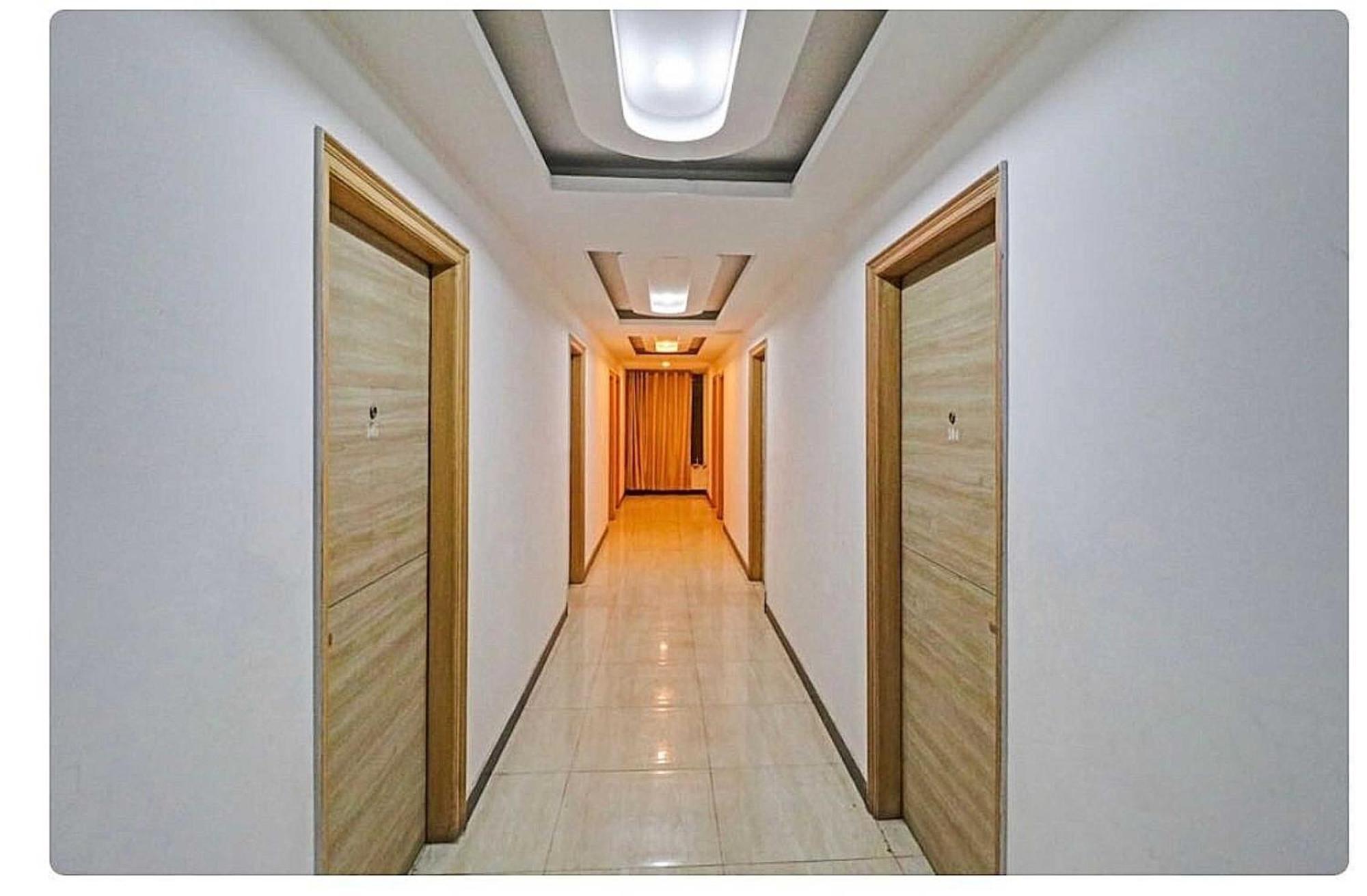 Super O Mahal Hotel 3*