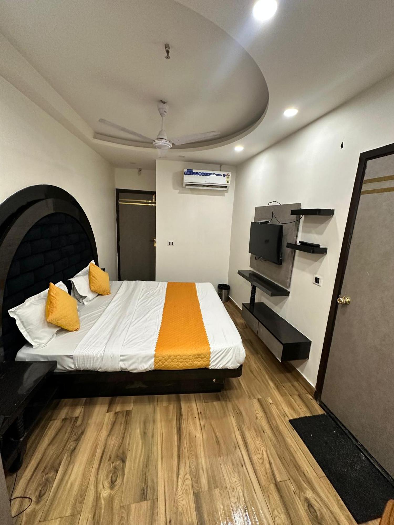 Red Stone - Near Railway Station - Paharganj 2* New Delhi
