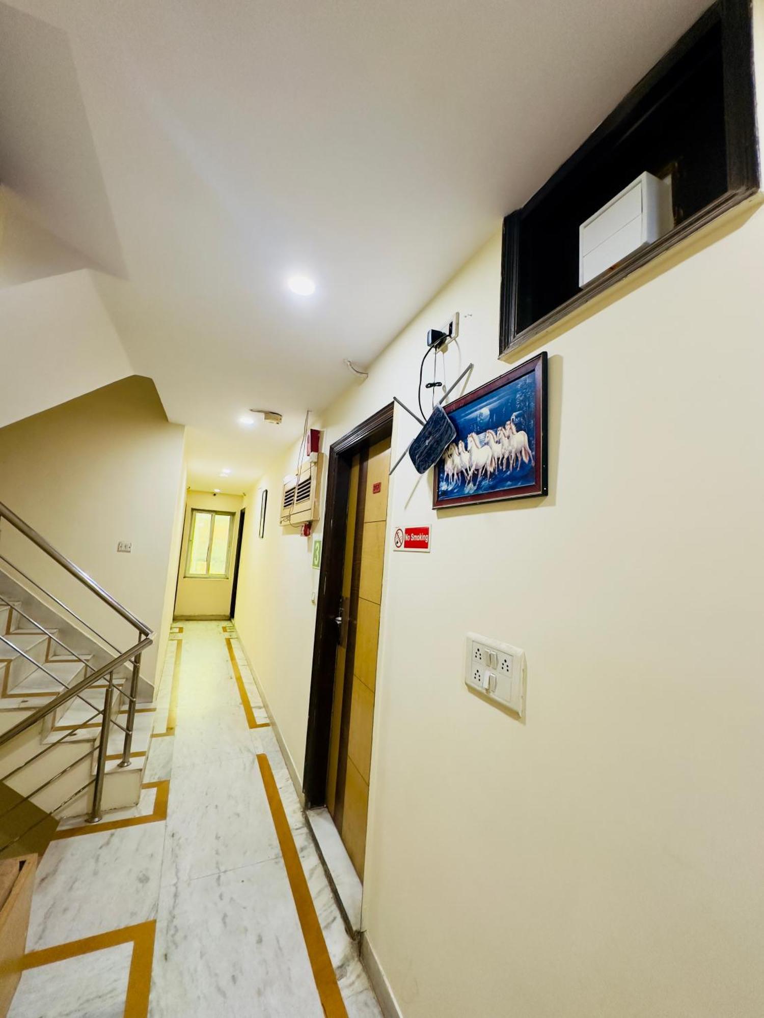 Hotel Bramhaputra Near Railway Station 3*