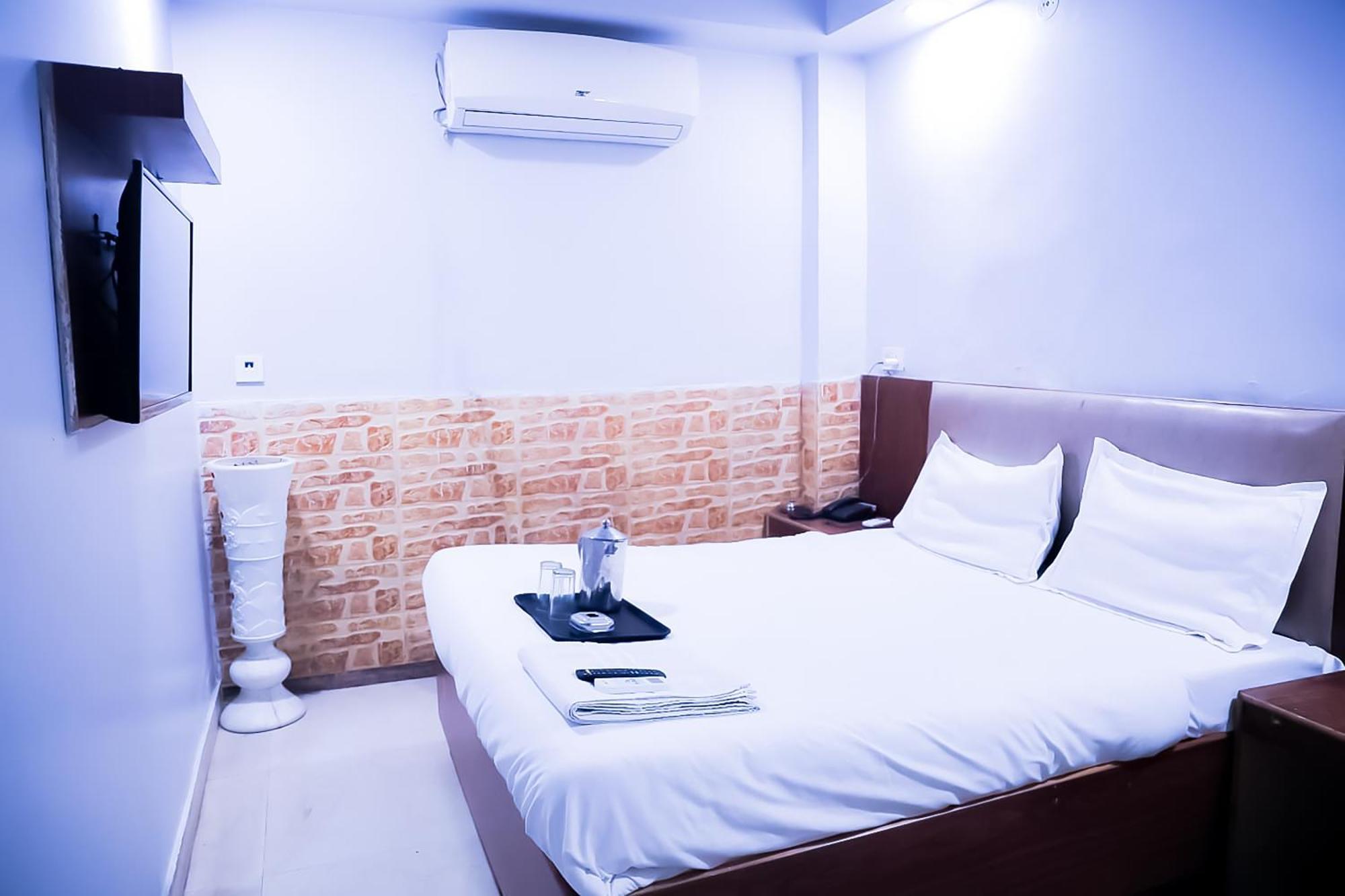 Star Near Laxmi Nagar 3* New Delhi