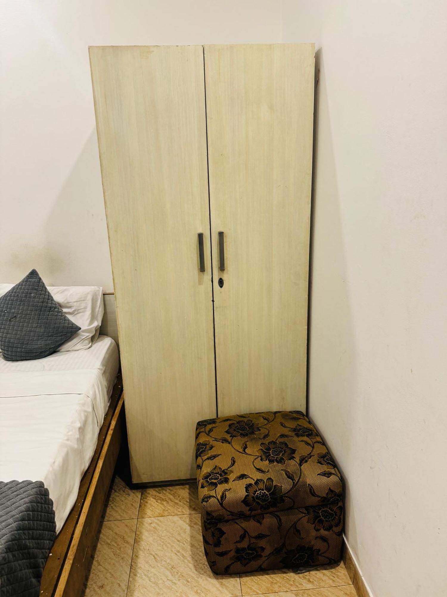Hotel Star Near Laxmi Nagar