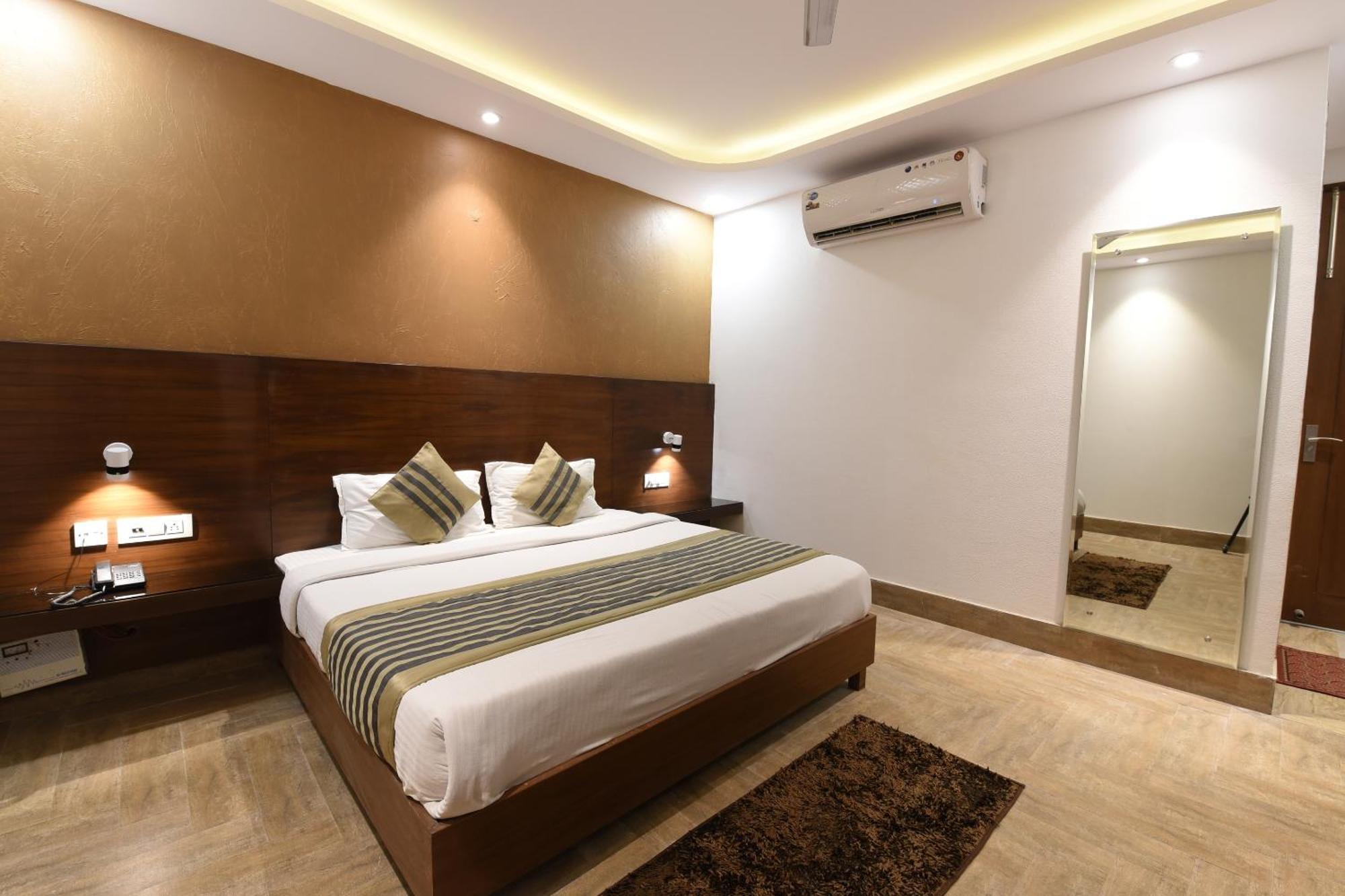 Fabhotel Under Bridge Hotel New Delhi