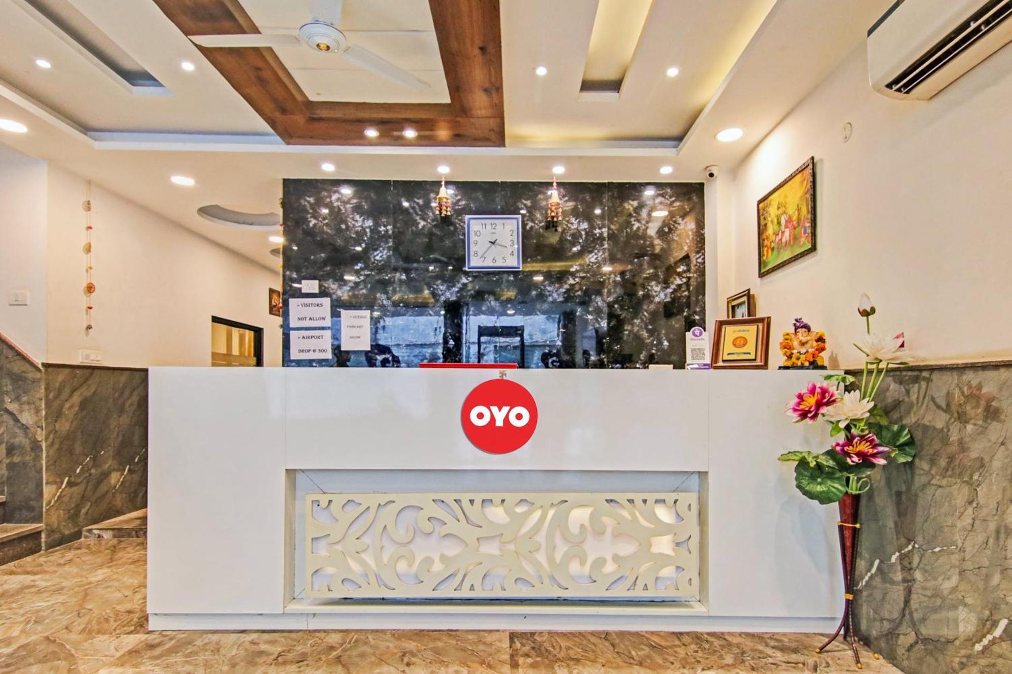 O Avi Hotel