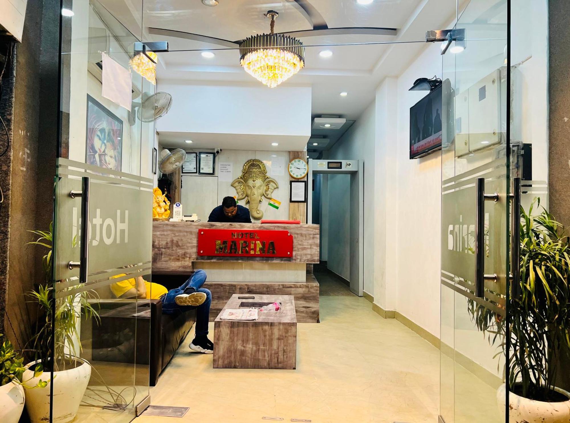 Grand Marina Near Igi Airport Delhi 4*